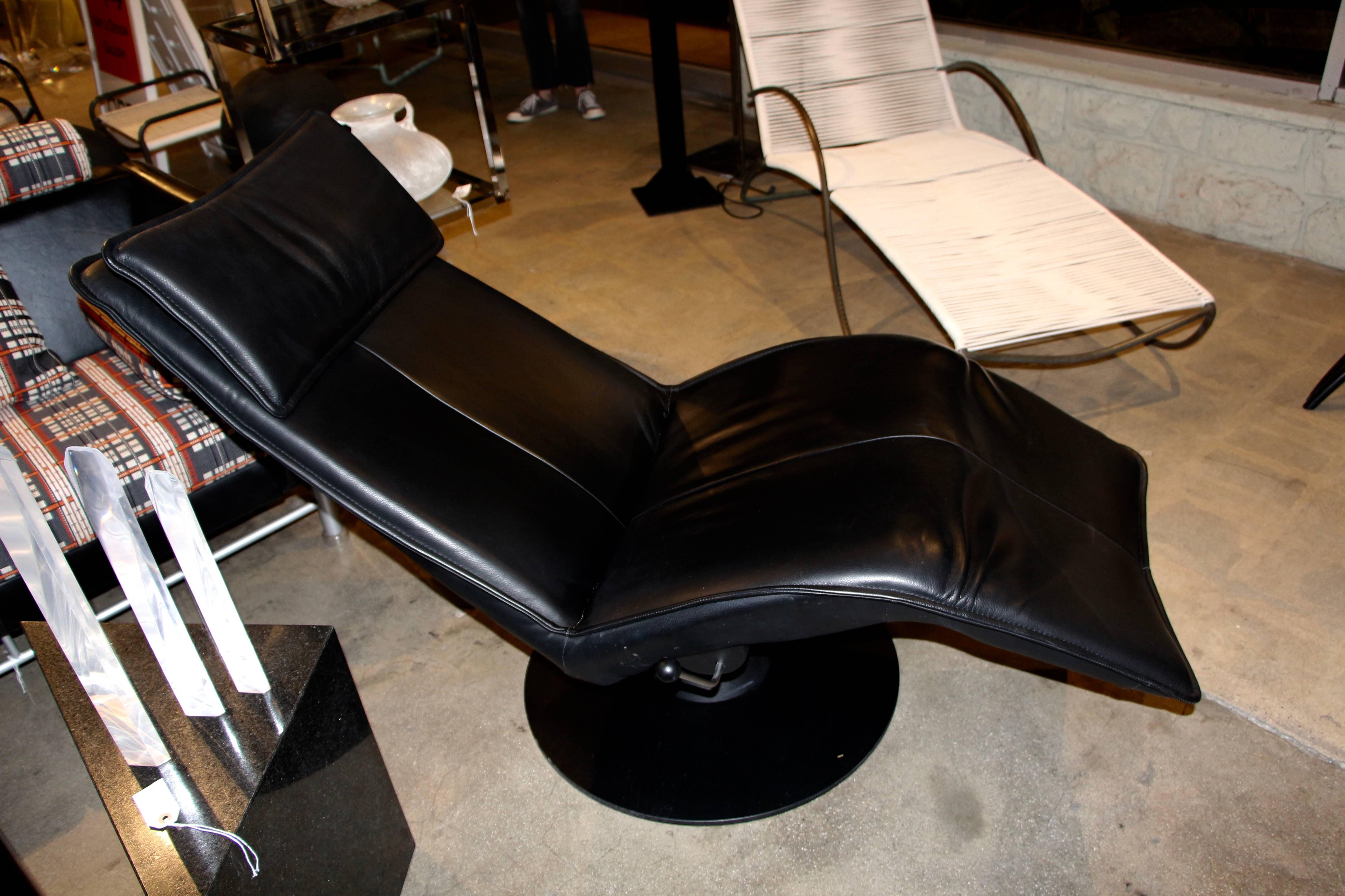 zero gravity leather recliner