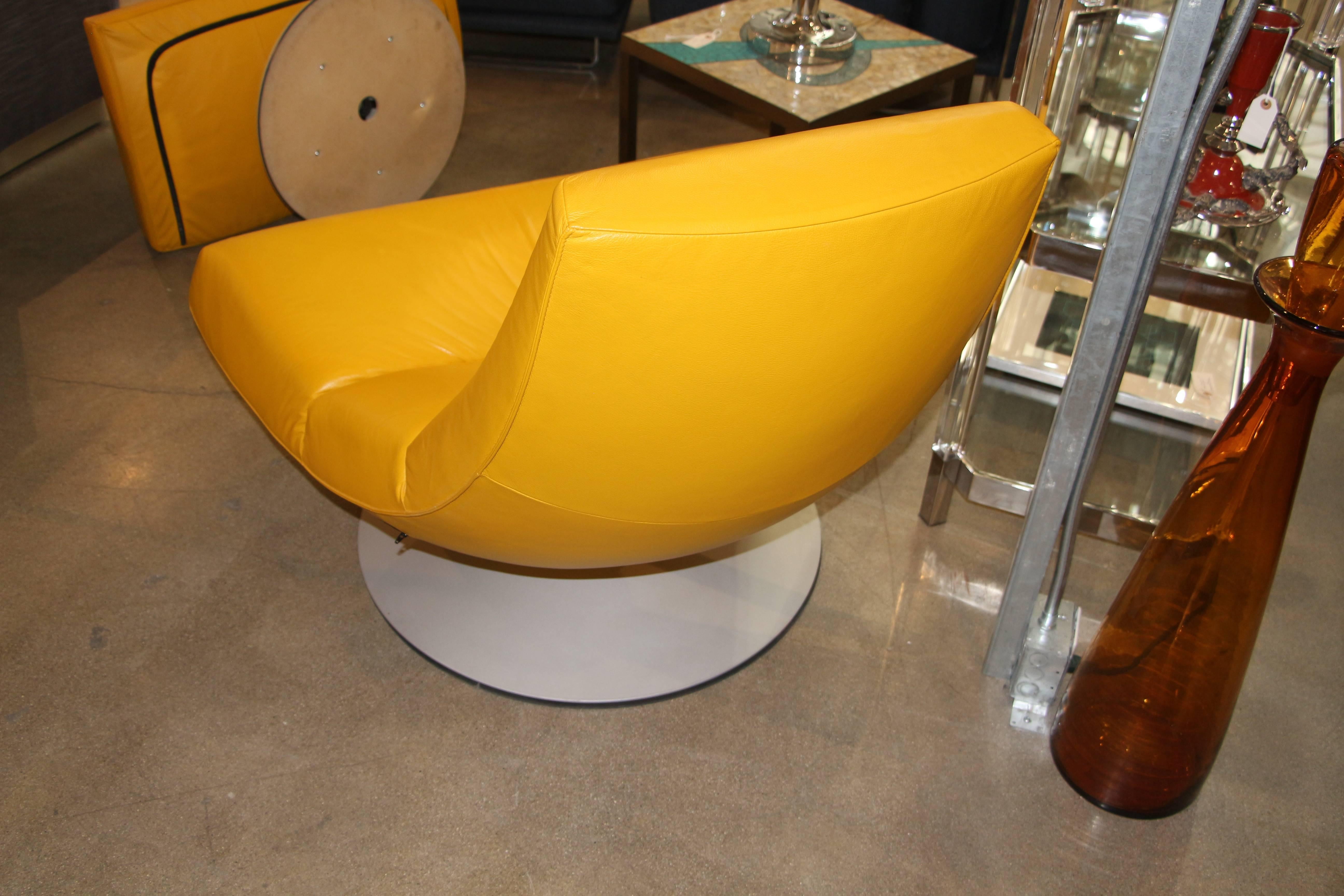 Late 20th Century Montis Olivier Chair and Ottoman in Leather