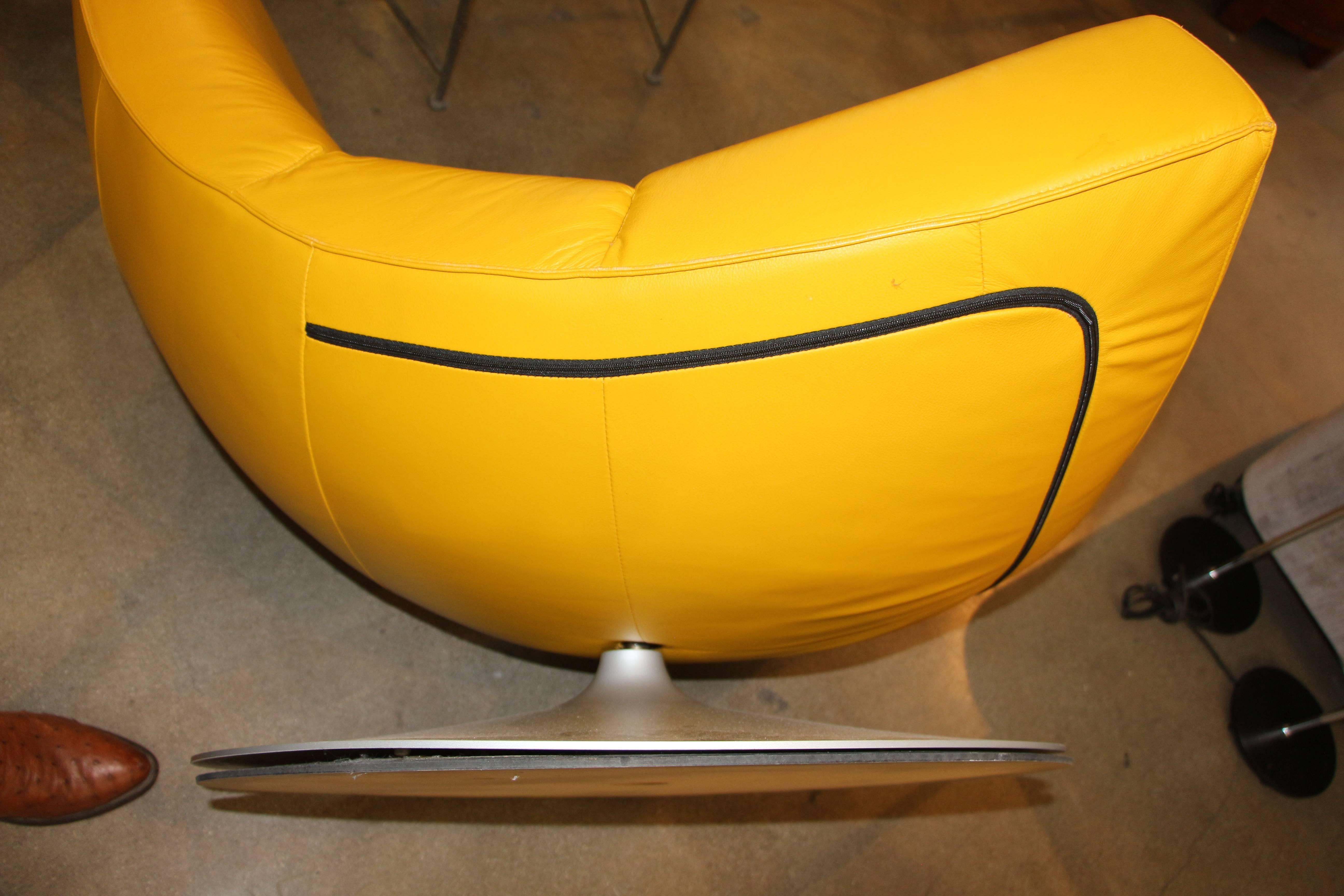 Dutch Montis Olivier Chair and Ottoman in Leather