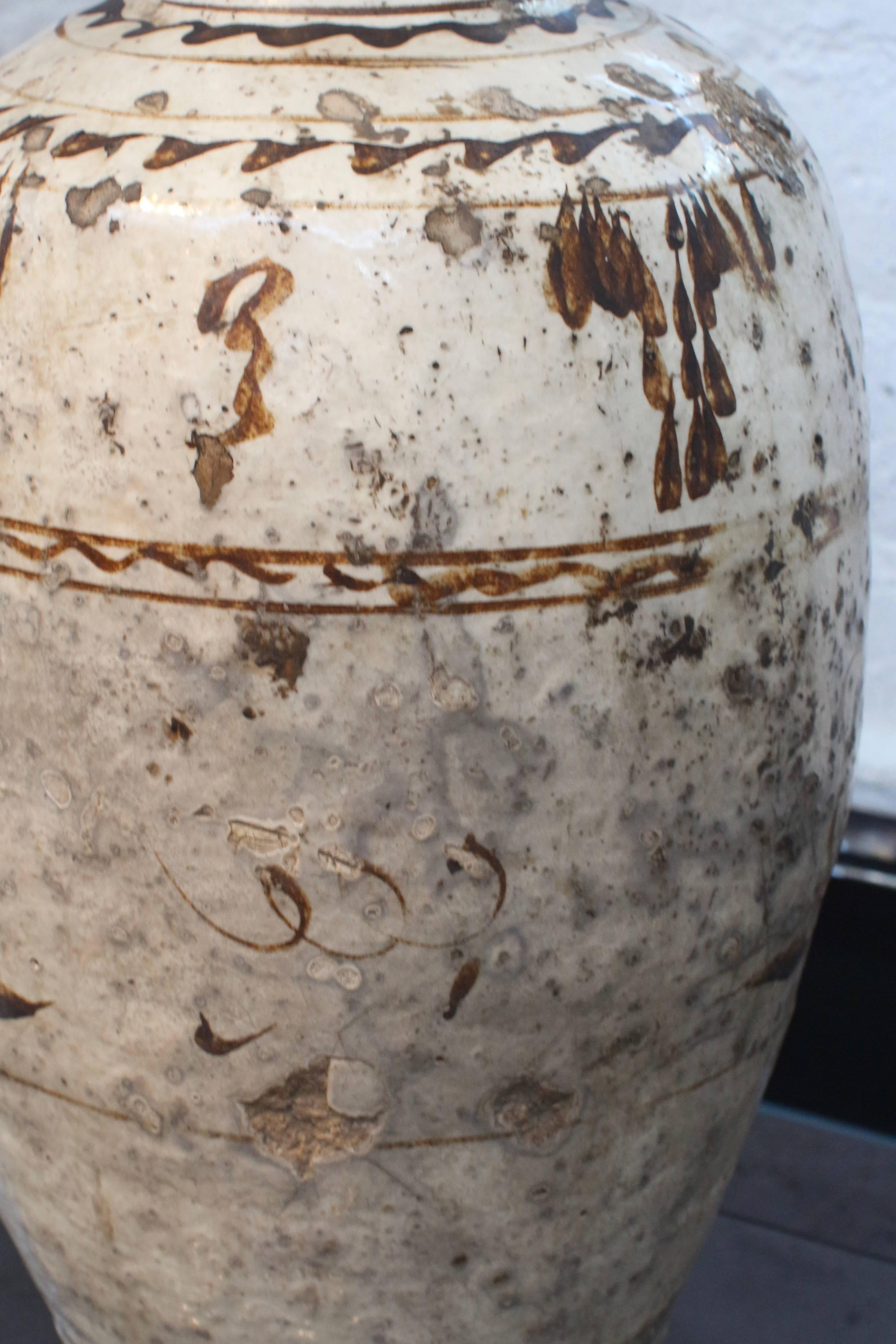 Cizhou Painted Yuan Dynasty Wine Vessel In Fair Condition In Palm Springs, CA