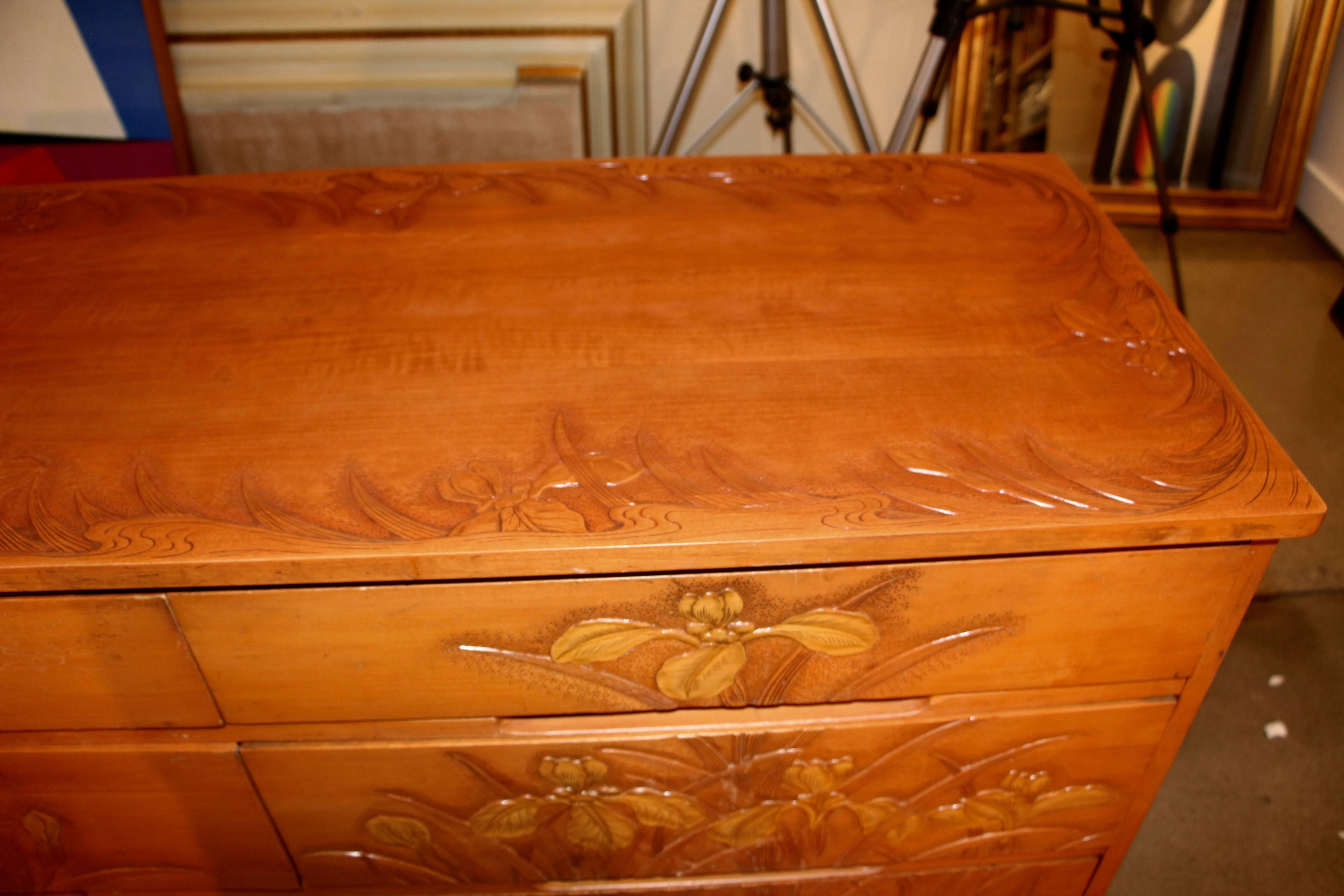 Most Unusual Carved Maple Japanese Chest with Floral Motif In Good Condition In Palm Springs, CA
