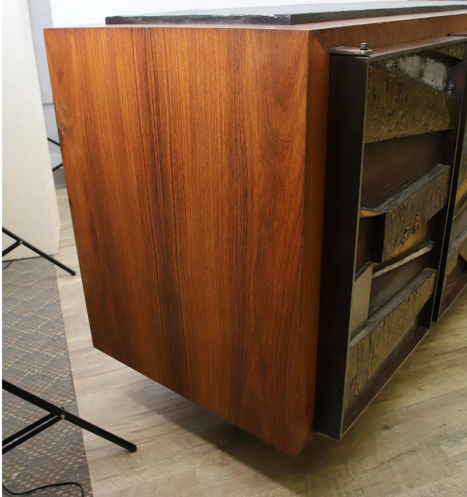 Brutalist Studio Walnut, Metal & Slate Floating Sideboard 1980’s Murrie Gayman For Sale 1