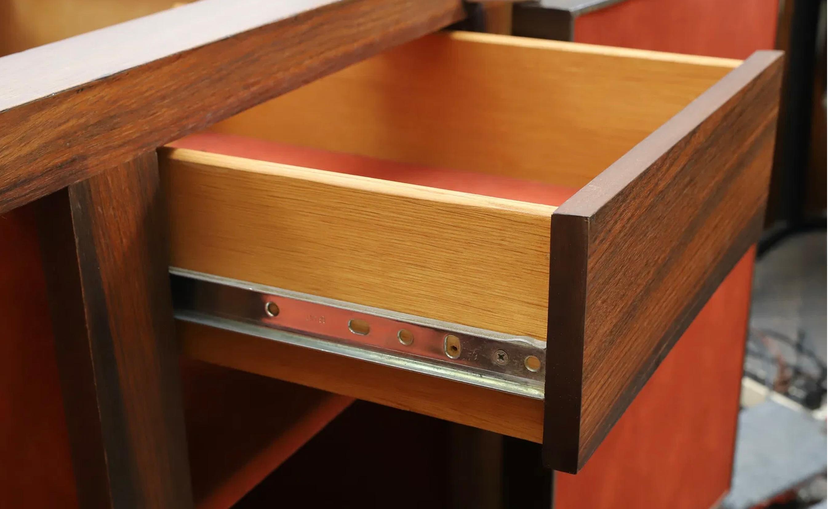 Brutalist Studio Walnut, Metal & Slate Floating Sideboard 1980’s Murrie Gayman For Sale 7