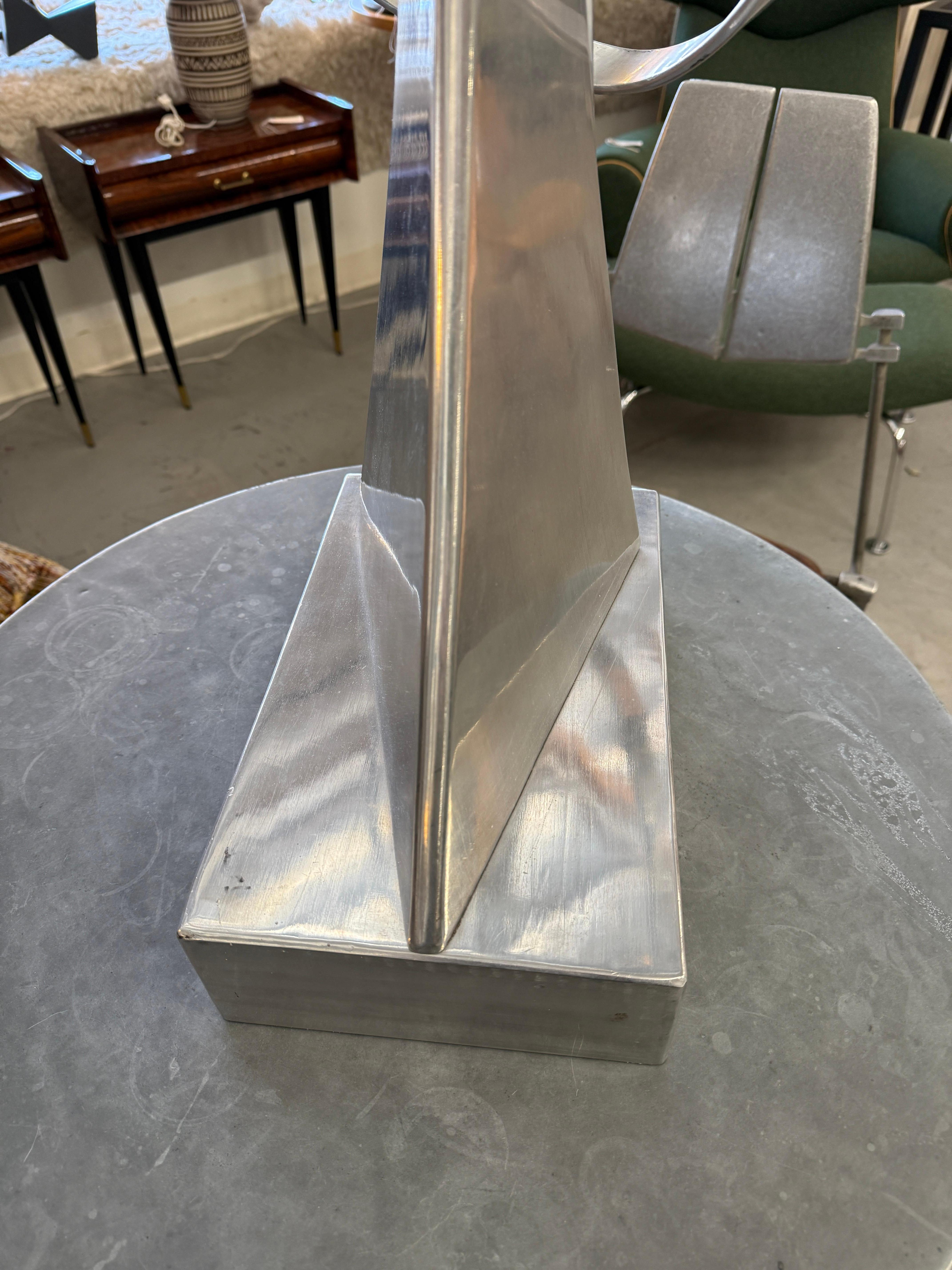 Scultura astratta in alluminio di Bill Keating 1975 in vendita 5