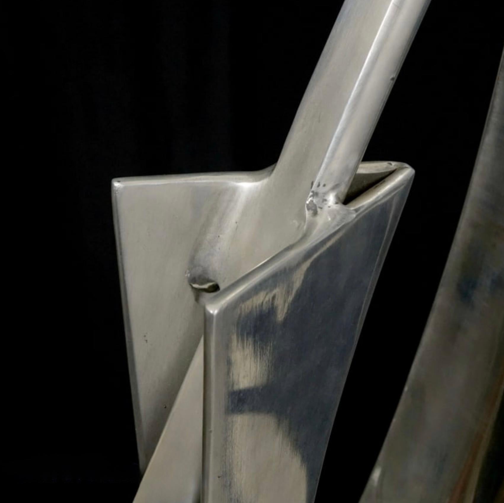 Scultura astratta in alluminio di Bill Keating 1975 in vendita 8