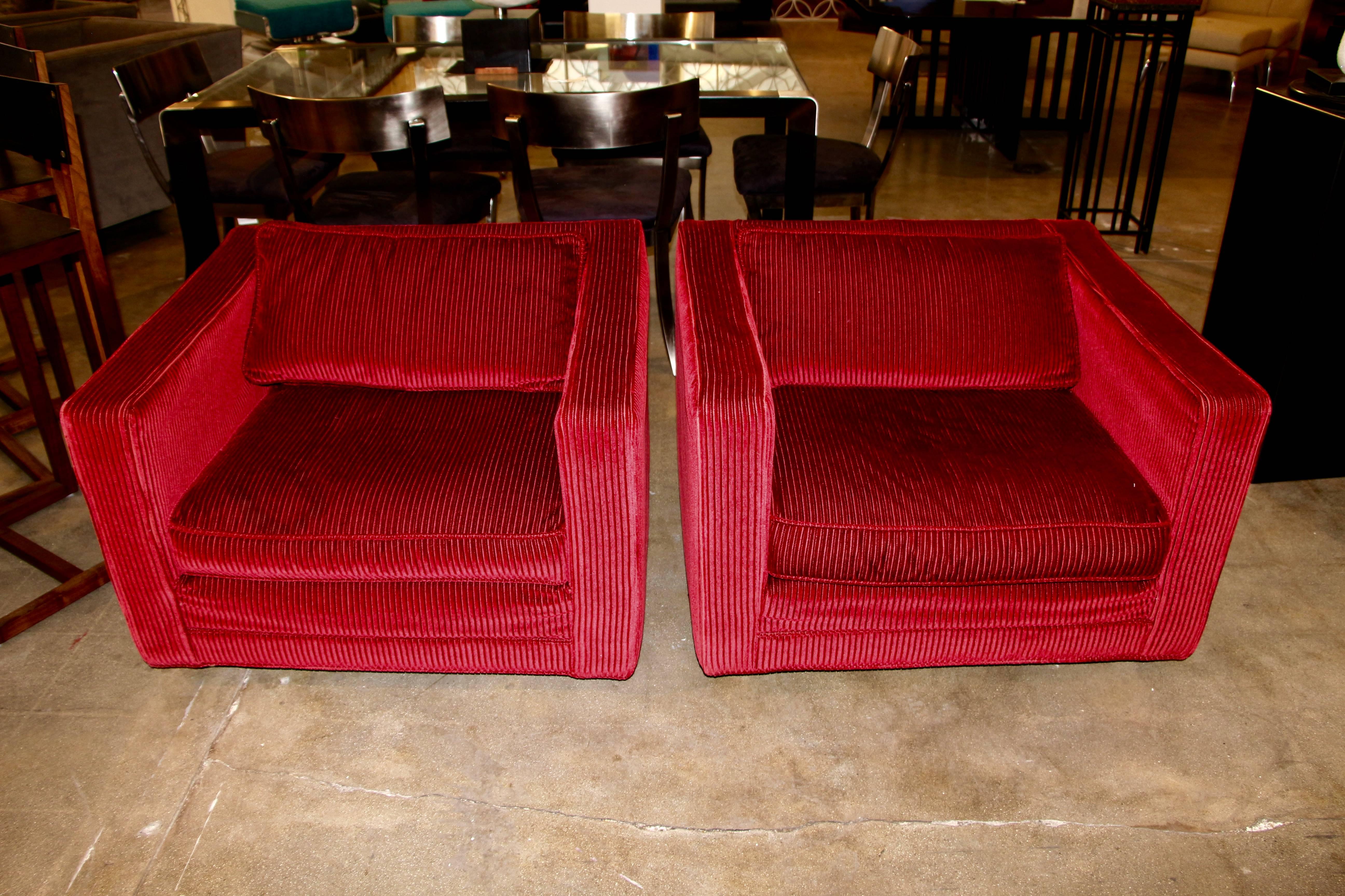 American 1972 Milo Baughman for Thayer Coggin Cube Club Chairs in Original Cut Red Velvet