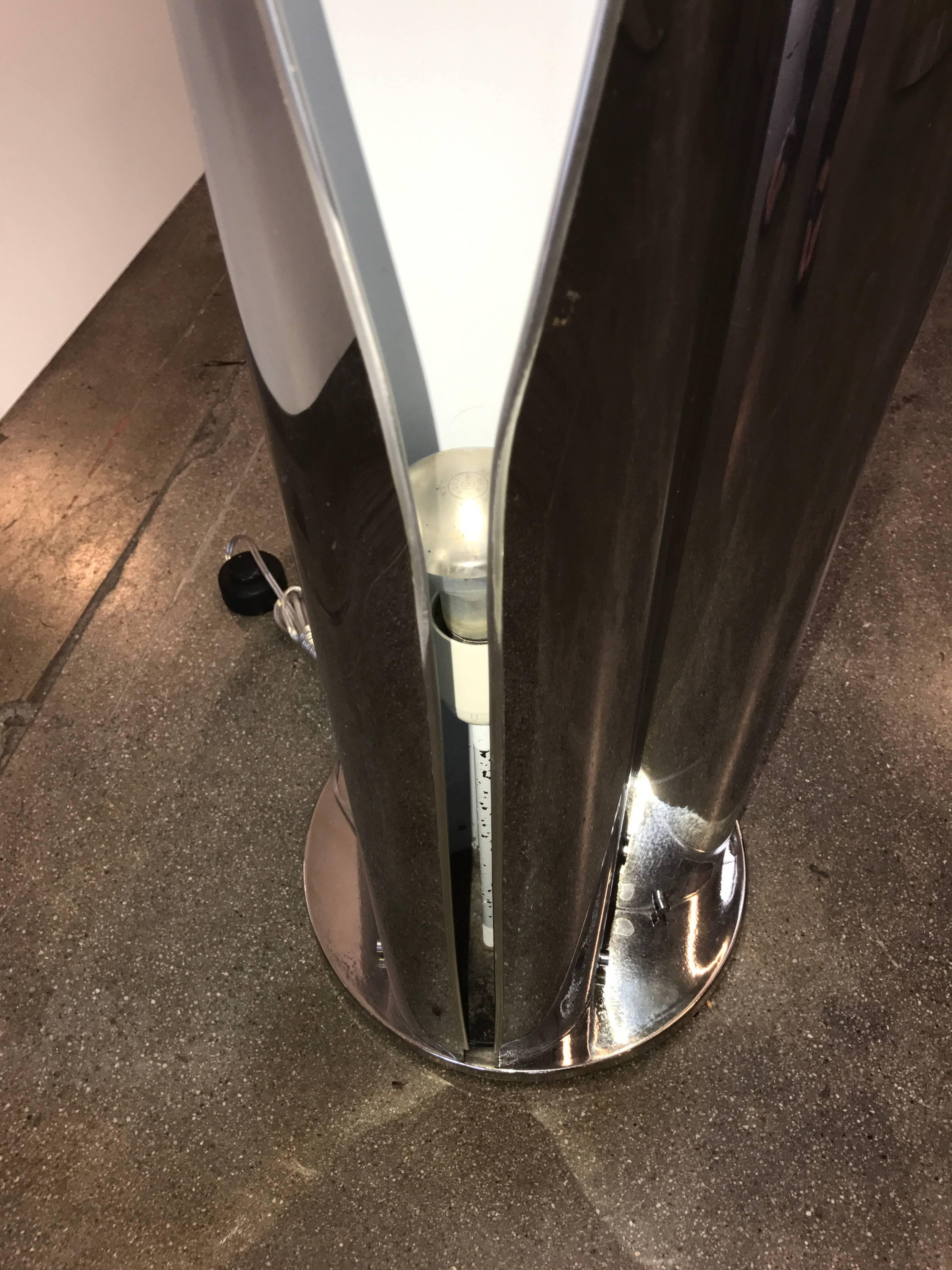 Spectacular Chrome Cylinder Tube Lamp Re-Wired and Re-Done 3