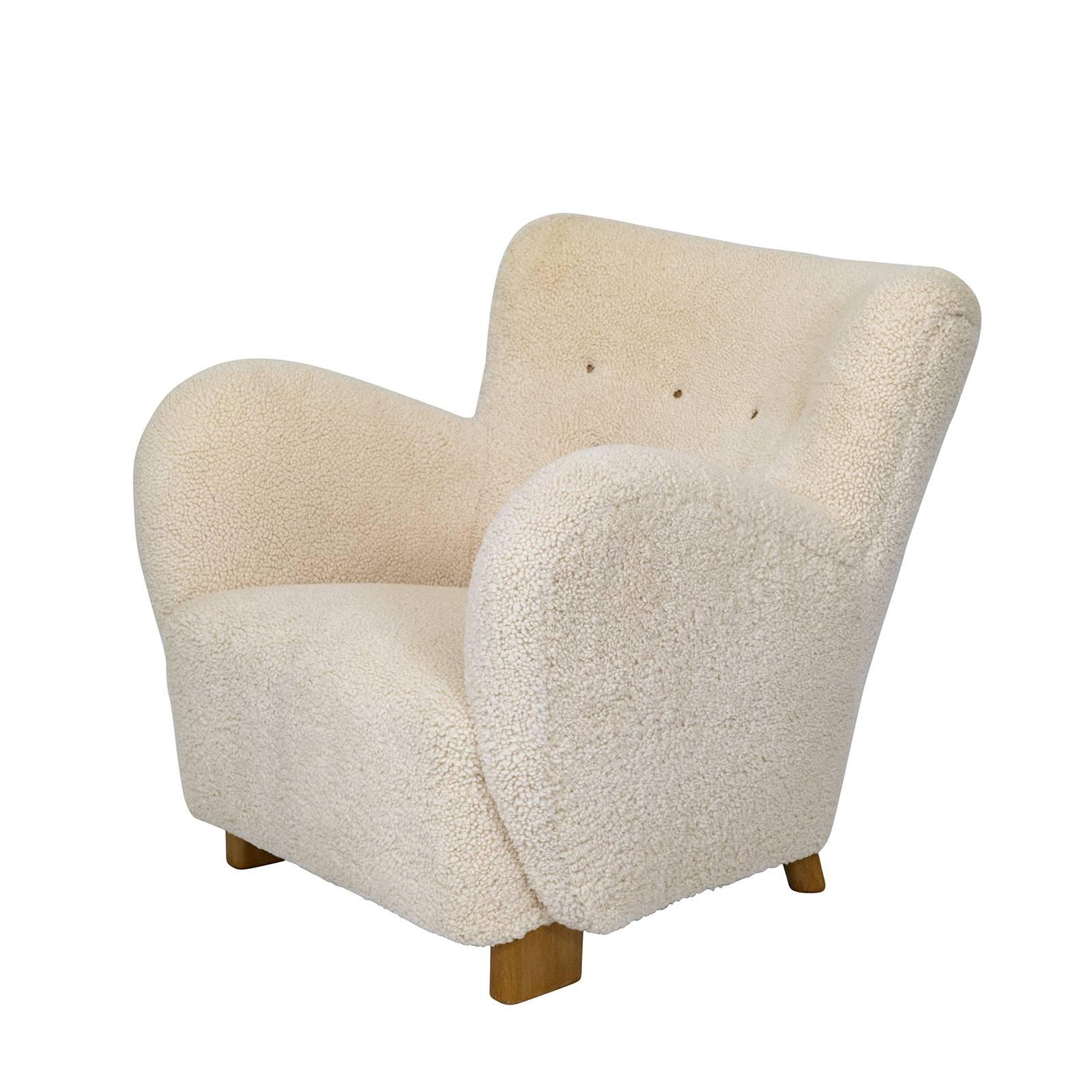 Scandinavian Modern Scandinavian Sheepskin Lounge Chair