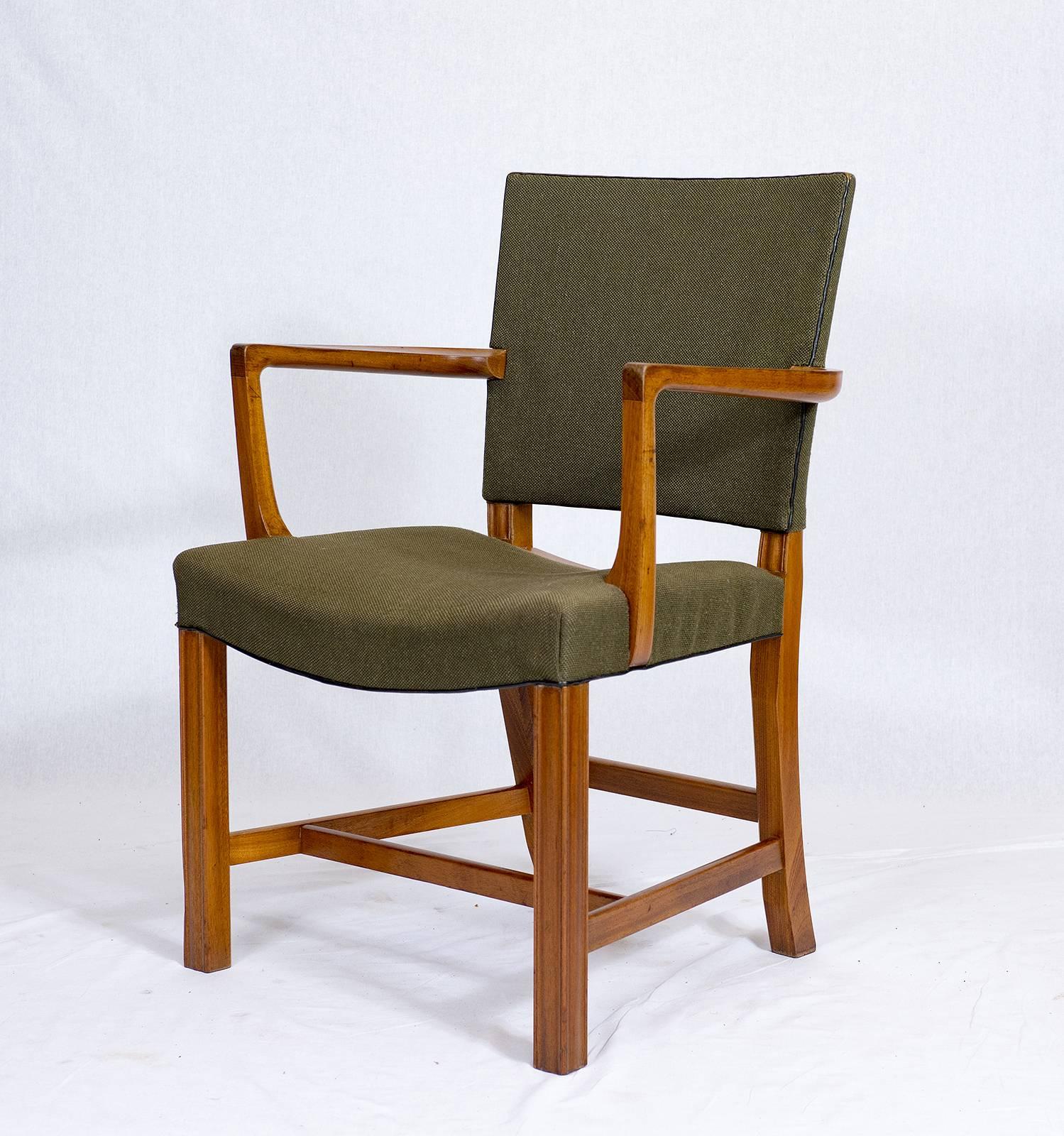 Danois Paire de fauteuils Kaare Klint en vente
