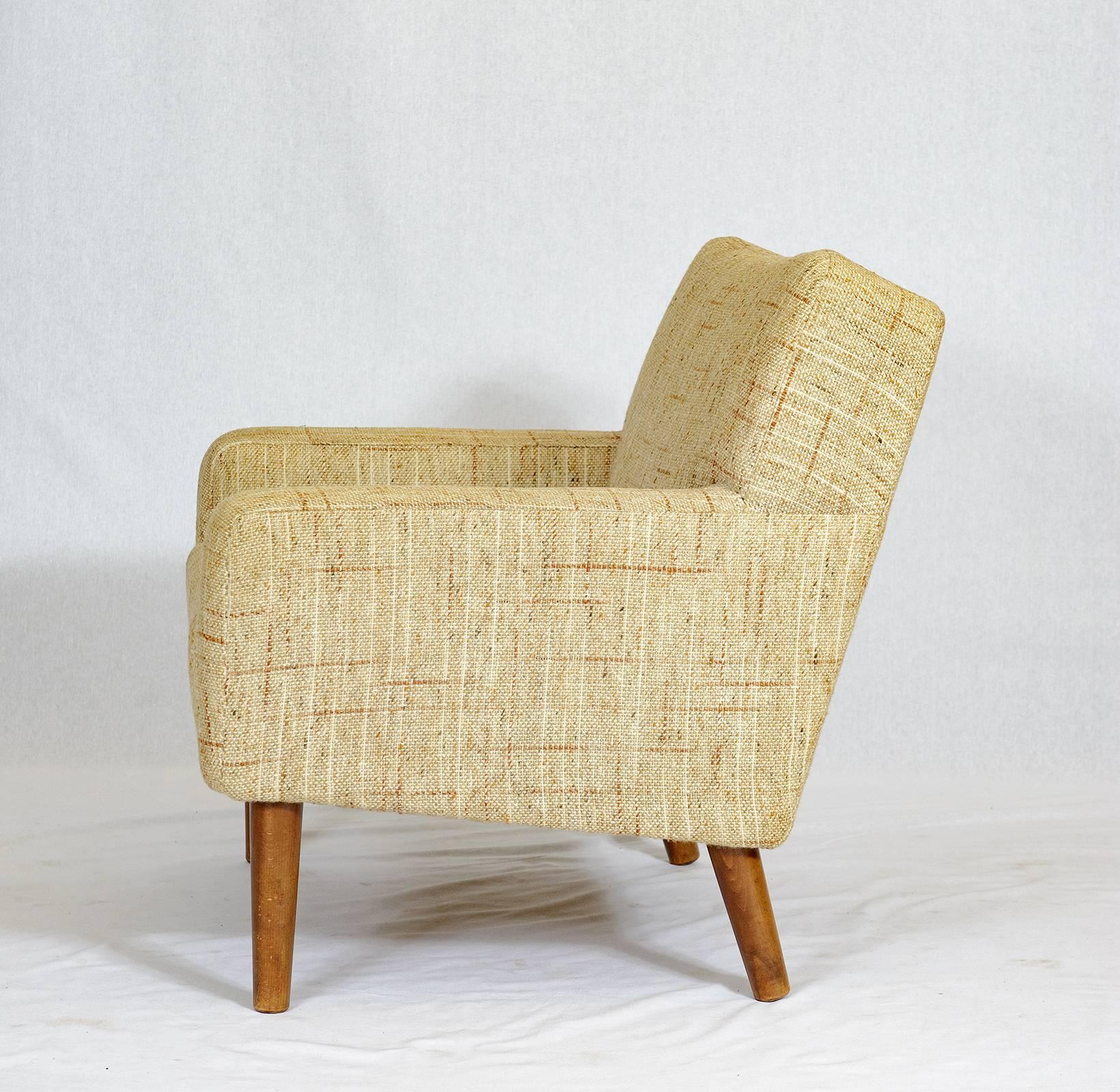 Danish Hans Wegner AP-33 Lounge Chair For Sale