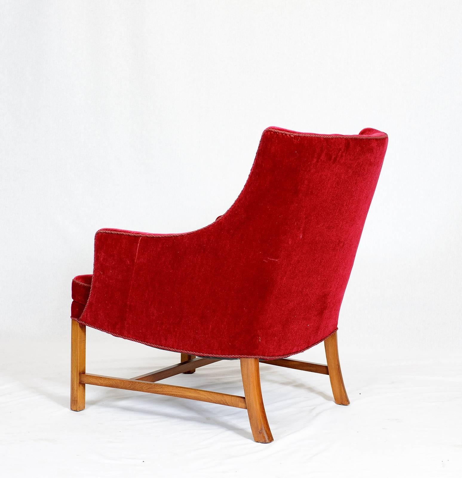 Frits Henningsen Lounge Chair In Good Condition For Sale In Los Angeles, CA