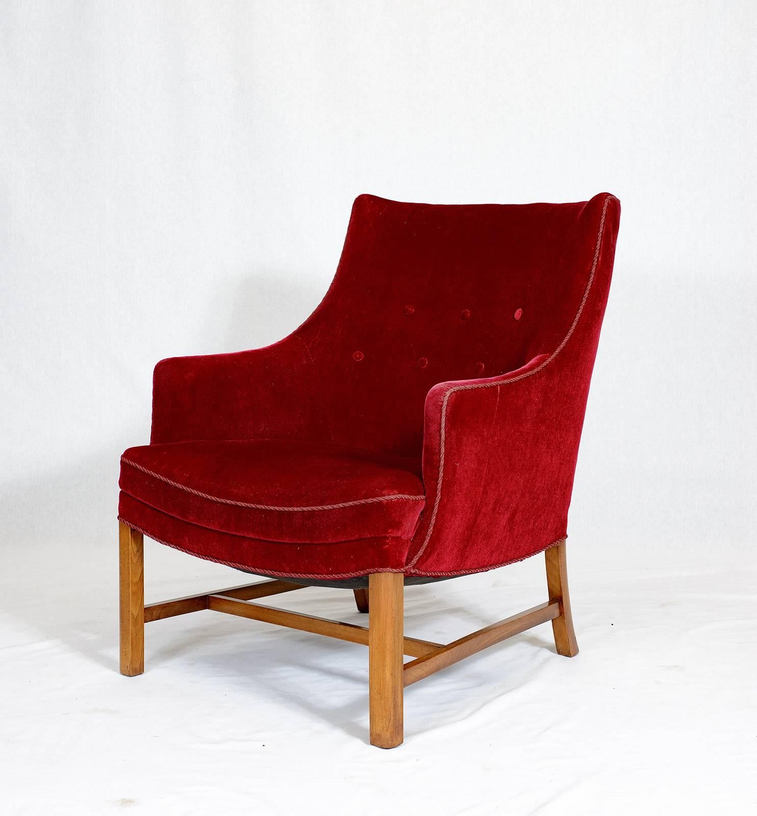 Frits Henningsen lounge chair from the 1940s.    Store formerly known as ARTFUL DODGER INC
