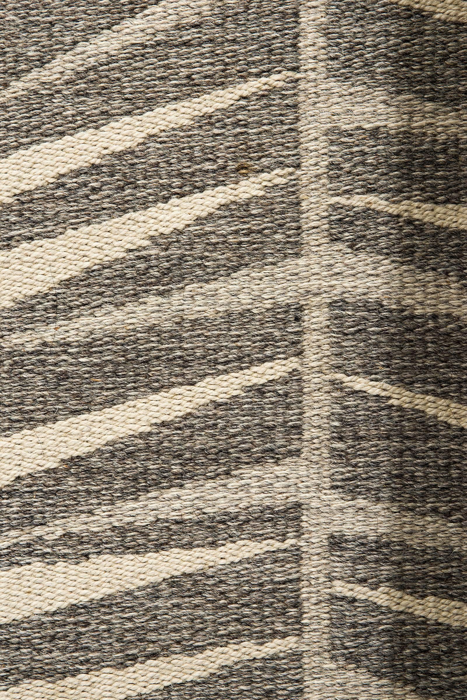 Vintage Ingrid Dessau Flat-Weave Swedish Carpet In Good Condition In Los Angeles, CA