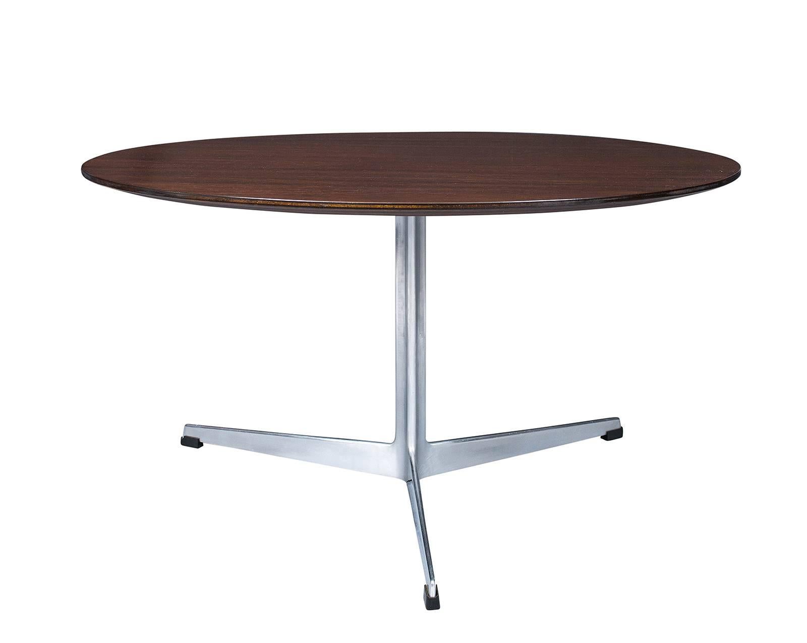 Arne Jacobsen Rosewood Coffee Table Produced by Fritz Hansen.    Store formerly known as ARTFUL DODGER INC 