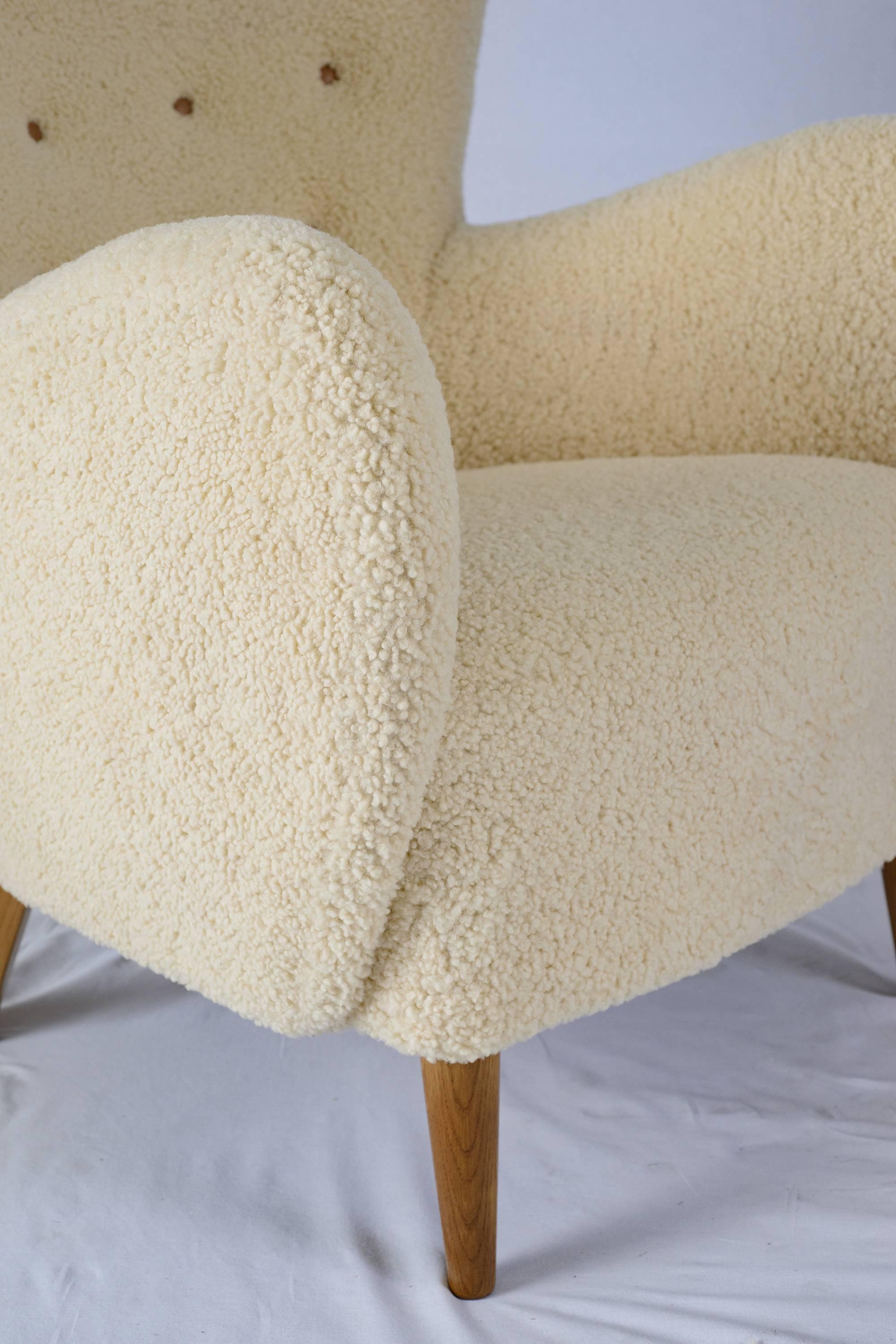 Oak Scandinavian Sheepskin Lounge Chair