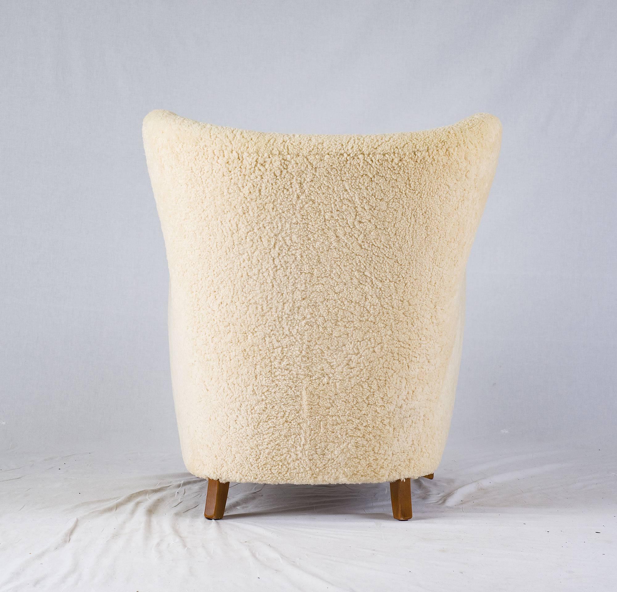 Mid-20th Century Scandinavian Sheepskin Lounge Chair