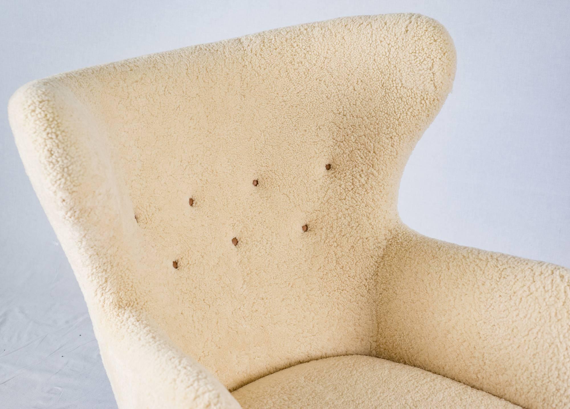 Sedia da salotto scandinava in pelle di pecora 1