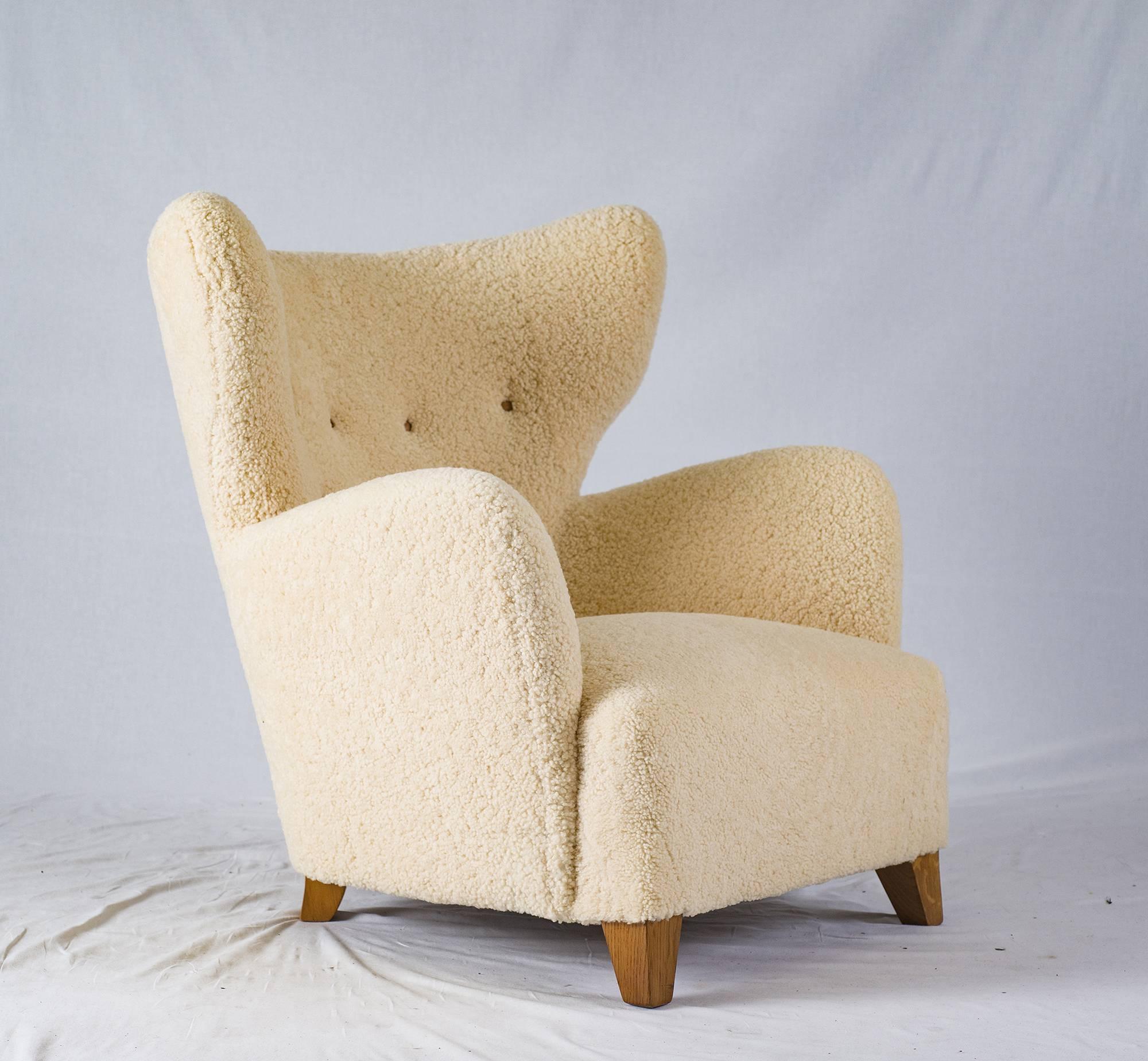 Scandinavian sheepskin lounge chair.  NOTE:  WE SOLD ONE OF THEM, AND ONLY HAVE ONE LEFT.