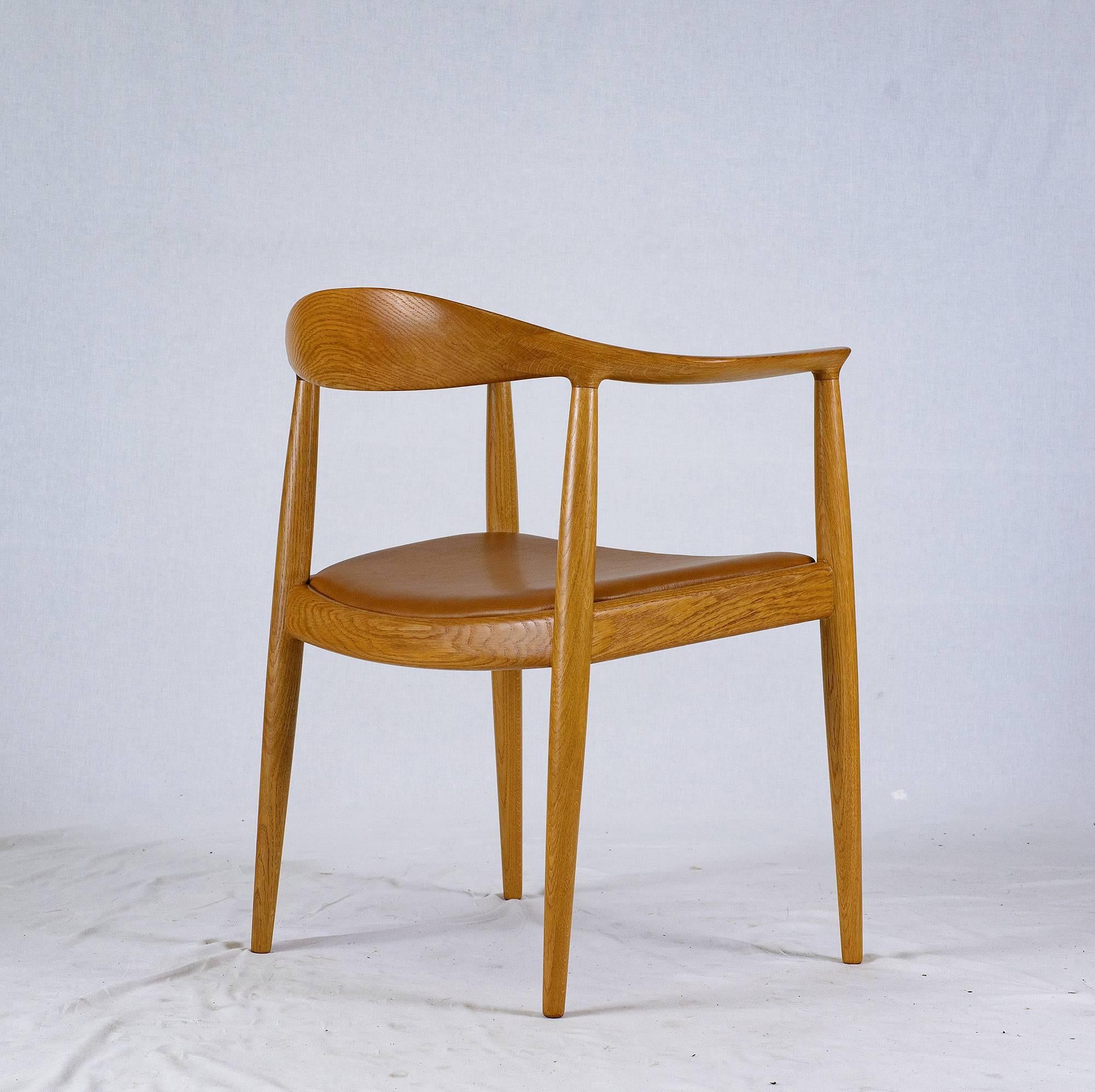 Scandinavian Modern Set of Eight Hans Wegner JH-503 Chairs For Sale