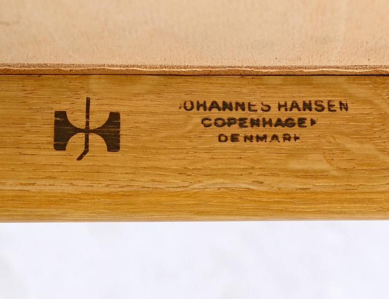 Set of Eight Hans Wegner JH-503 Chairs For Sale 3