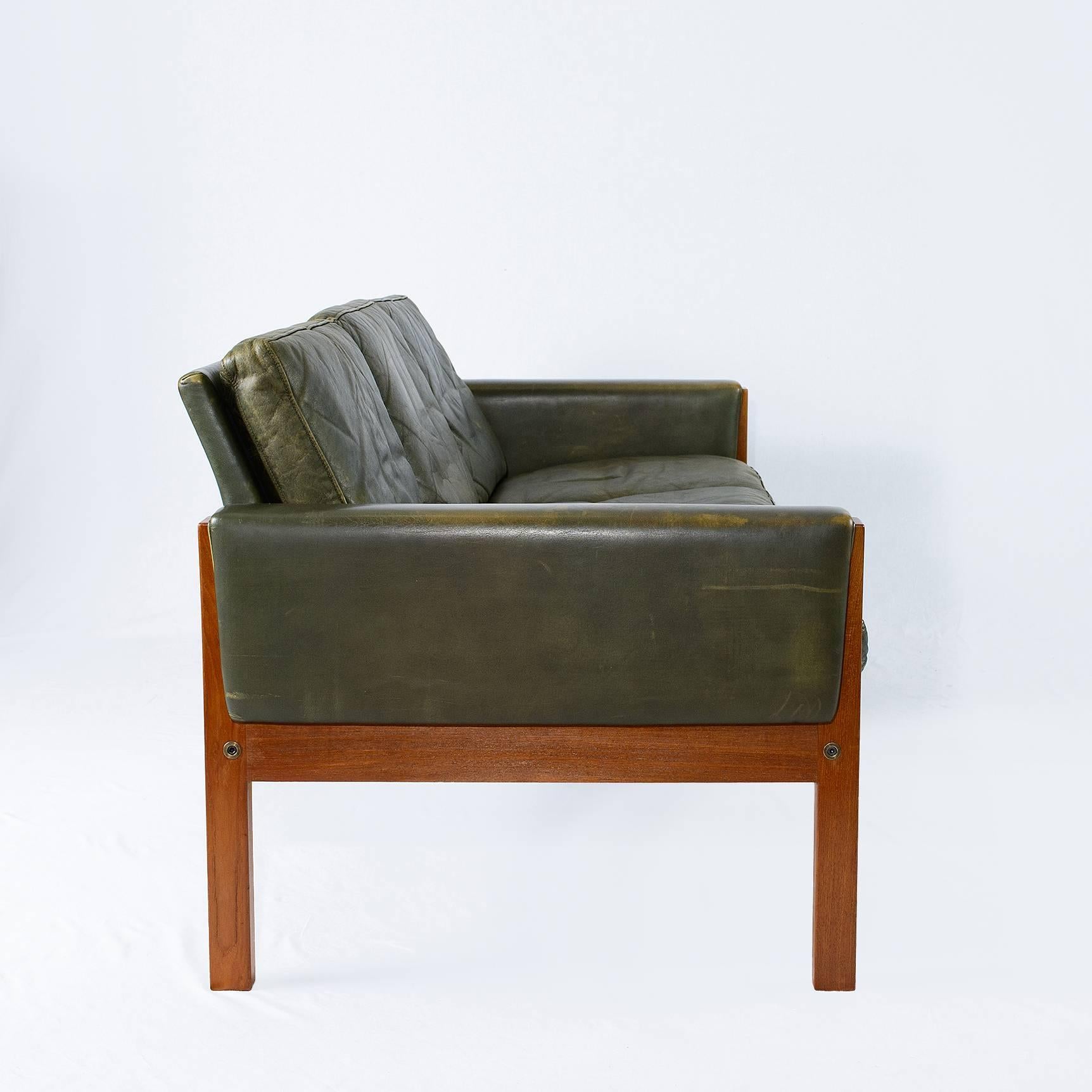 Leather Hans Wegner AP-62 Sofa