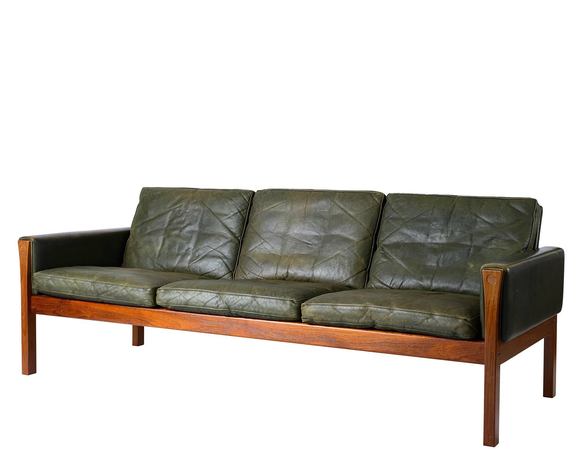 Hans Wegner AP-62 sofa designer in 1960 and produced by AP Stolen.