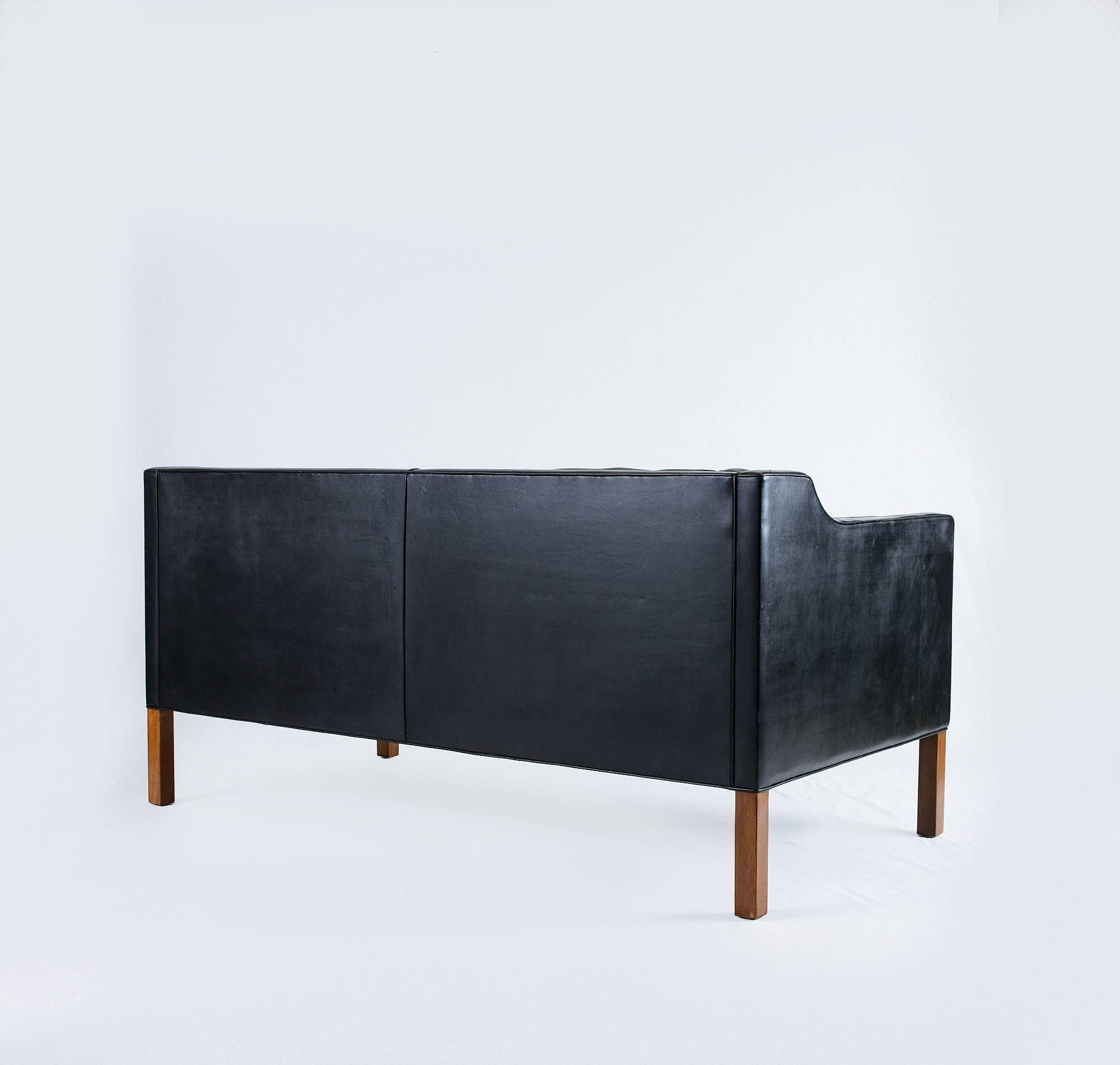 Borge Mogensen Model #2212 Two-Seat Sofa In Good Condition In Los Angeles, CA