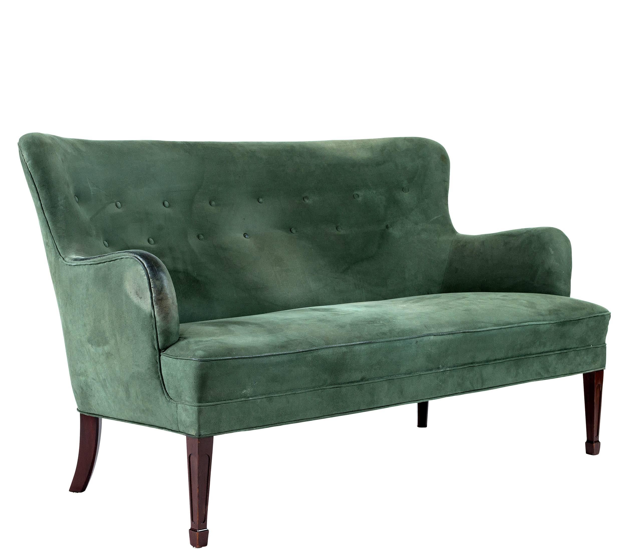 Frits Henningsen settee.