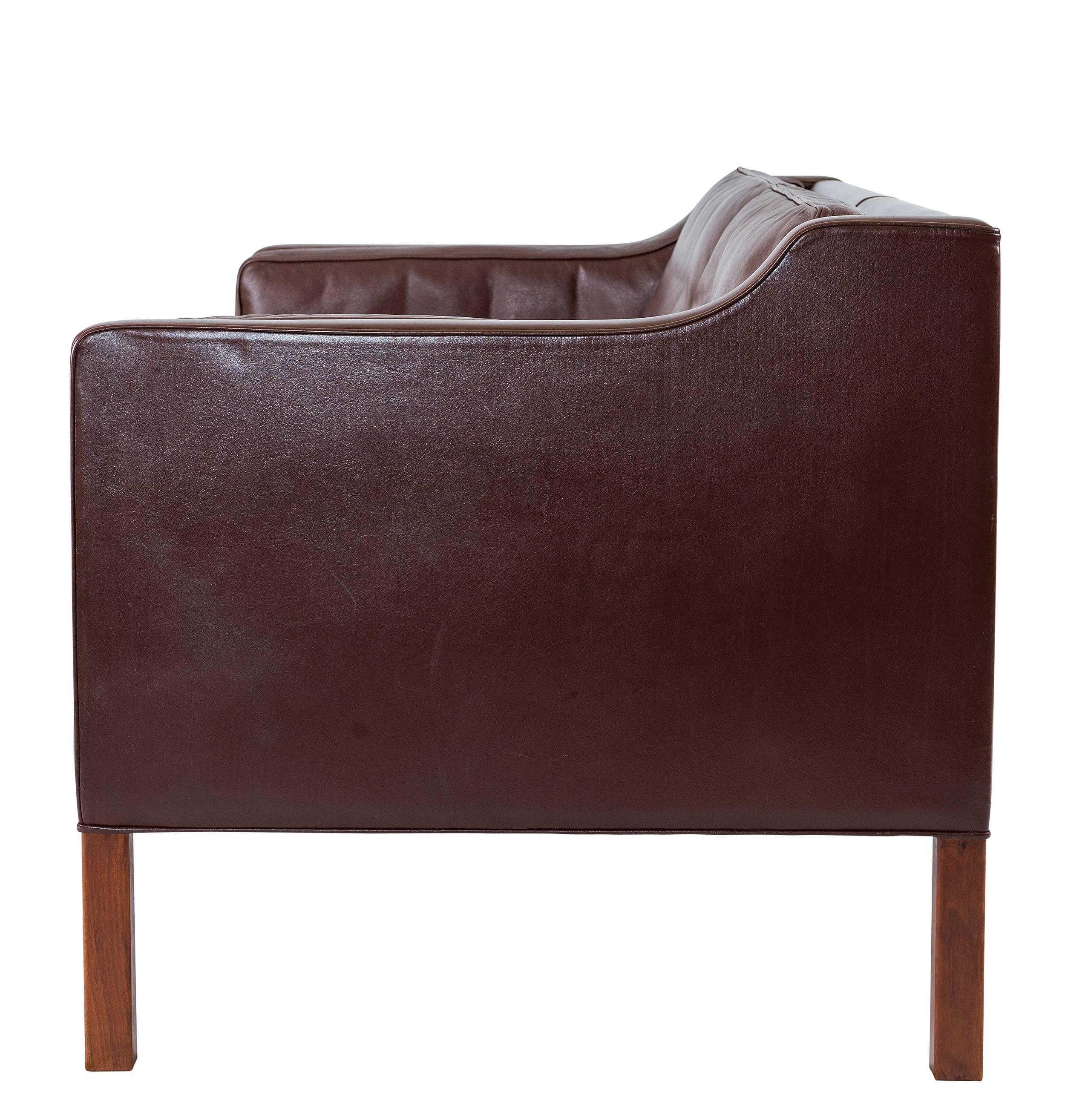 Børge Mogensen Modell #2212 Zweisitziges Sofa (Leder) im Angebot