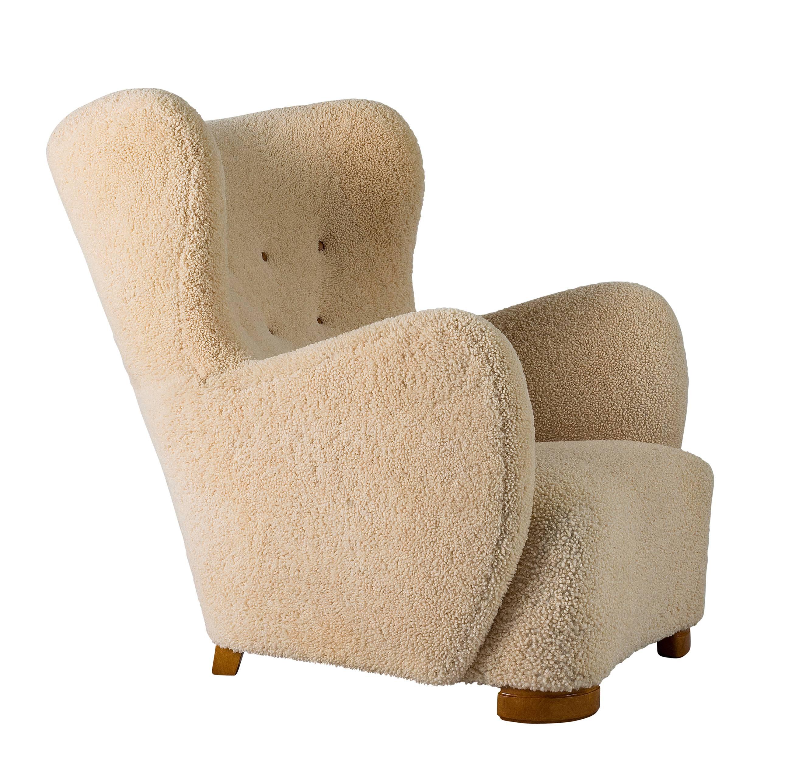 Scandinavian Modern Scandinavian Sheepskin Lounge Chair