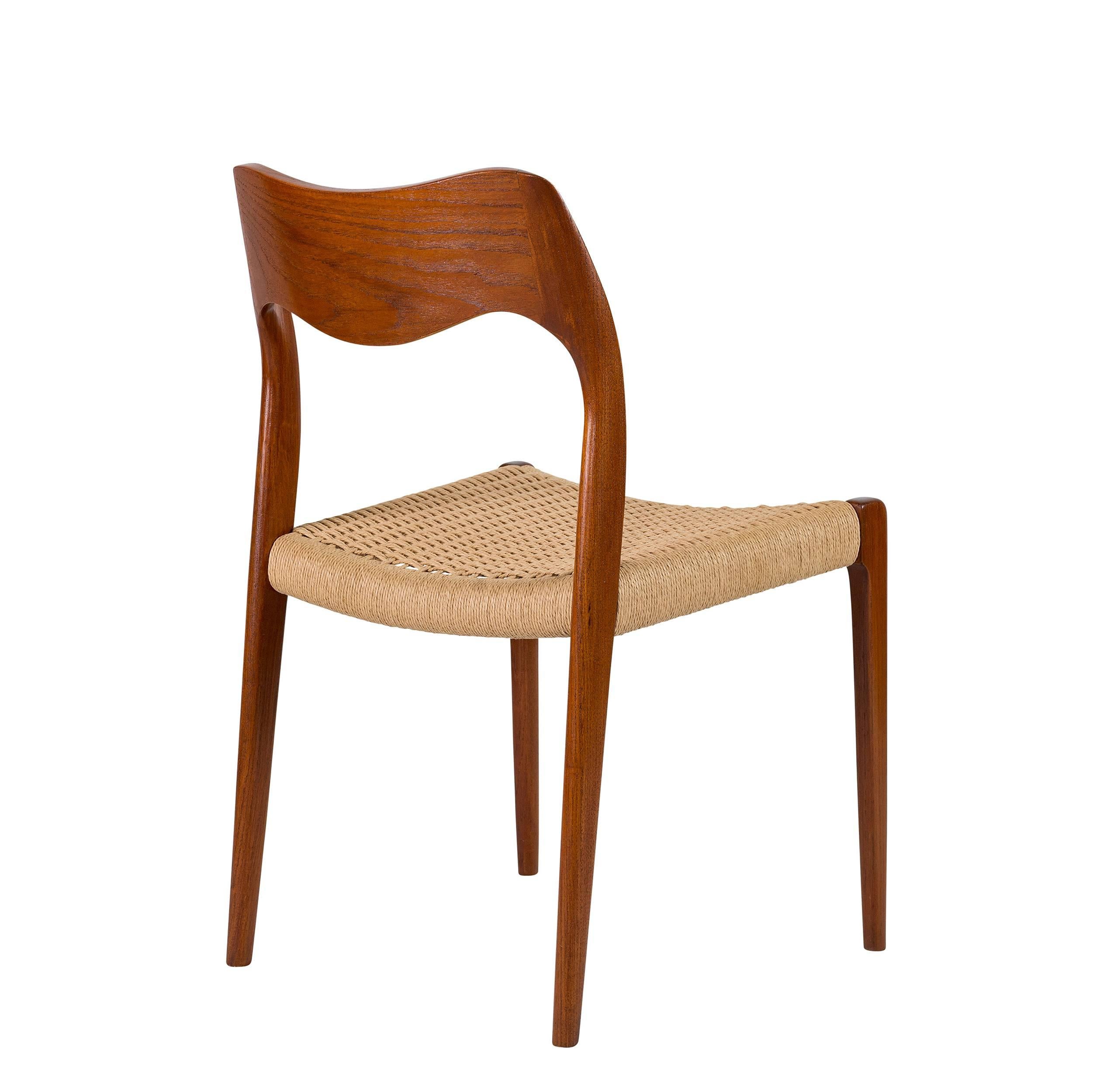 Set of Eight Teak Niels Moller #71 Dining Chairs In Excellent Condition In Los Angeles, CA