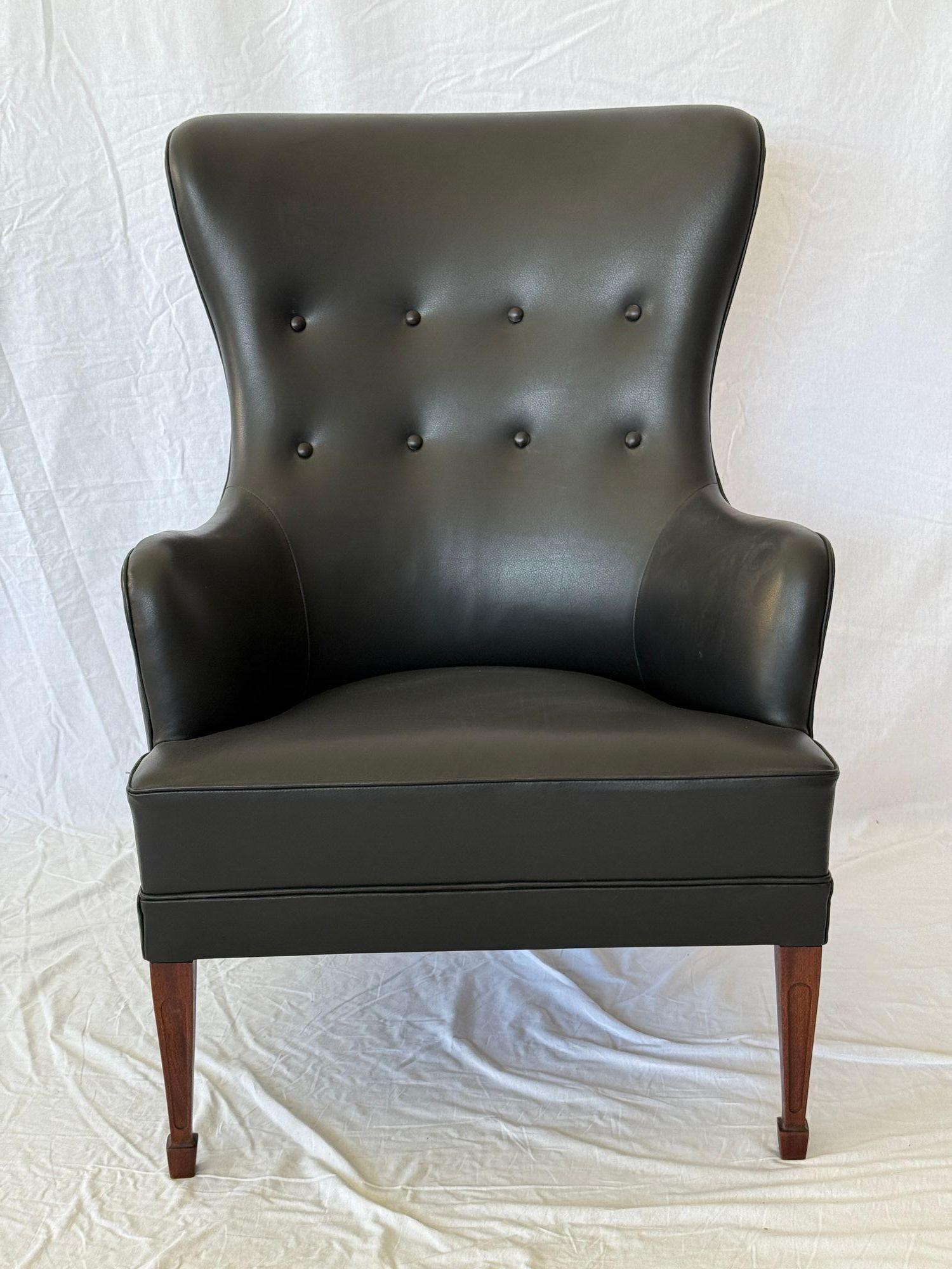 Sillón Frits Henningsen Highback.  De los años 40.  Una maravilla  Diseño clásico. Totalmente restaurada.