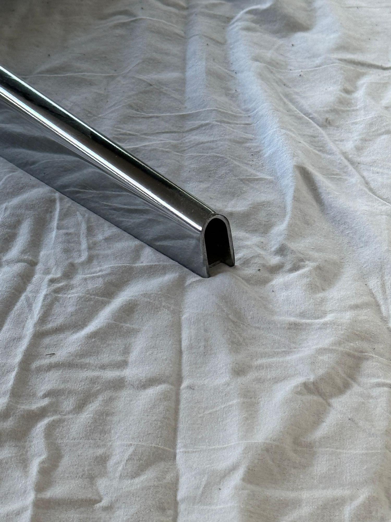 Chaise longue pivotante 