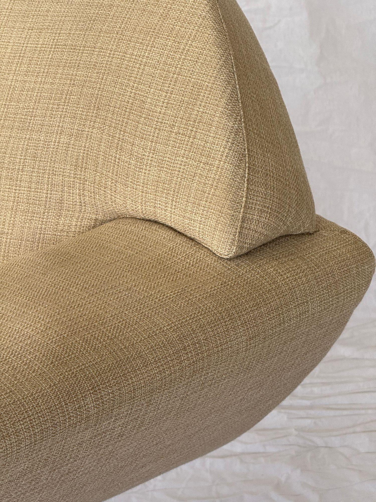 Chaise longue pivotante 