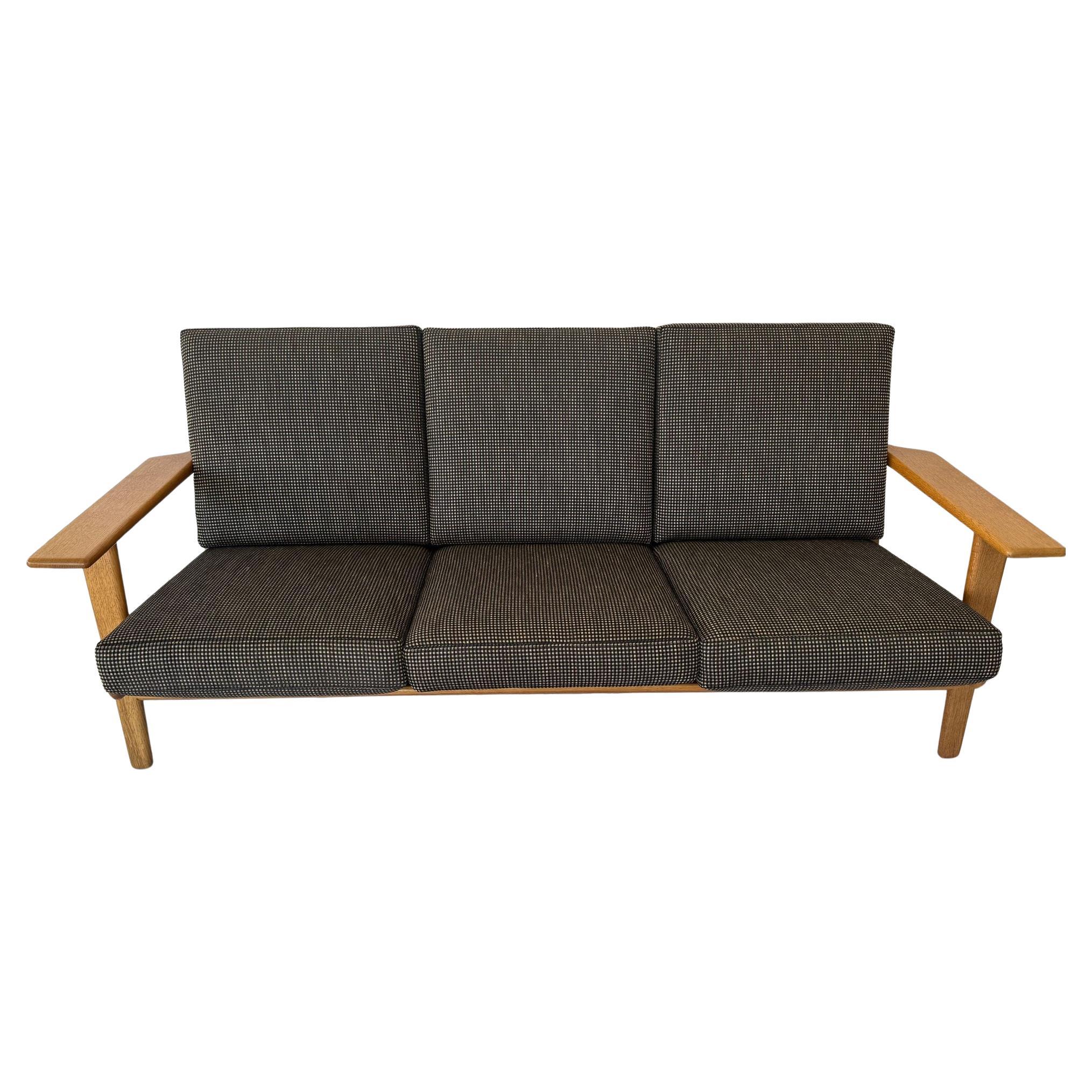 Sofá Hans Wegner GE-290 en venta