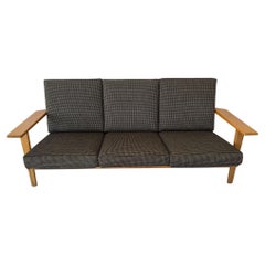 Hans Wegner GE-290