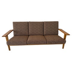 Hans Wegner GE-290