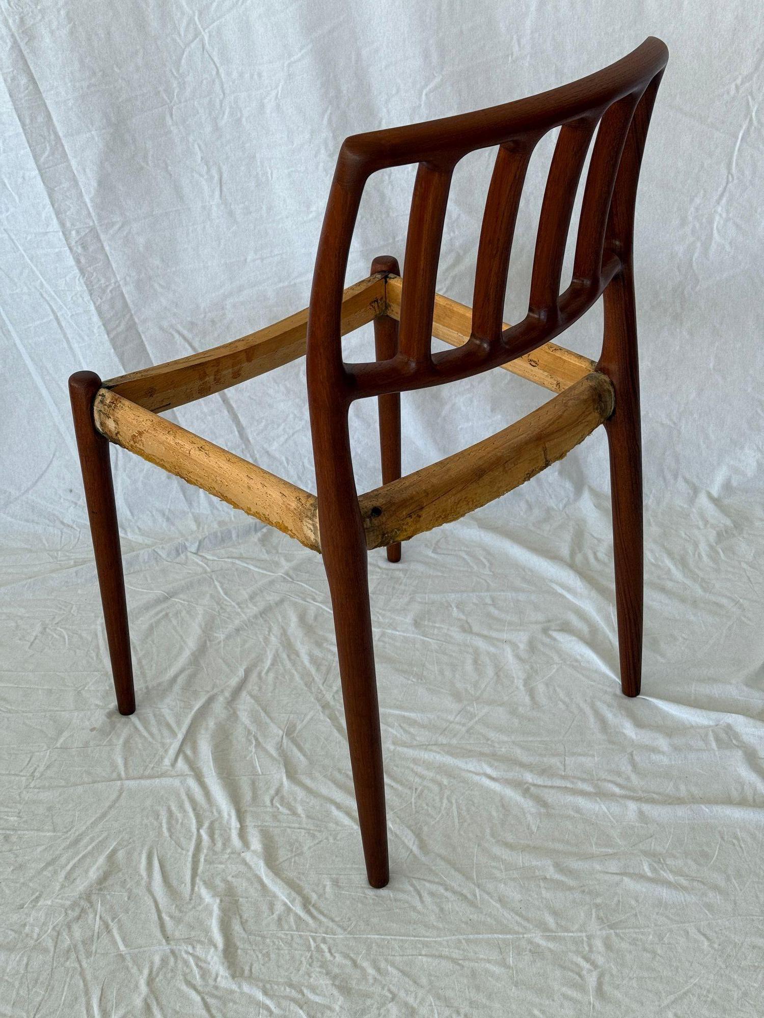 Set of 6 Model 83 Niels Moller Dining Chairs In Excellent Condition For Sale In Los Angeles, CA