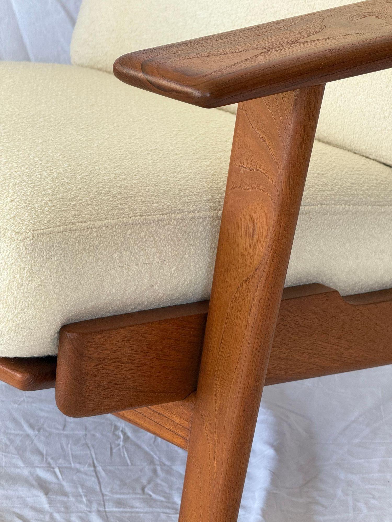 Hans Wegner GE-290 Teakholz-Loungesessel (Mitte des 20. Jahrhunderts)