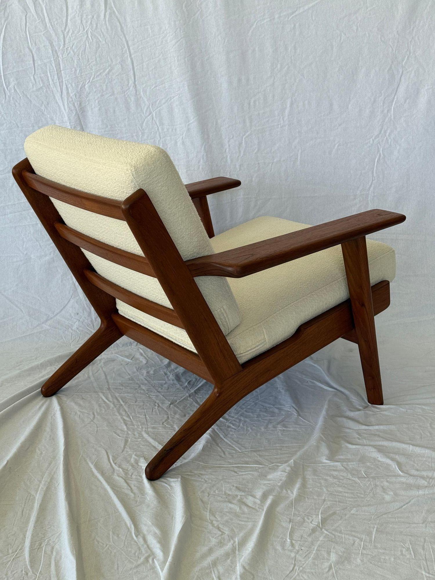 Hans Wegner GE-290 Teakholz-Loungesessel 3