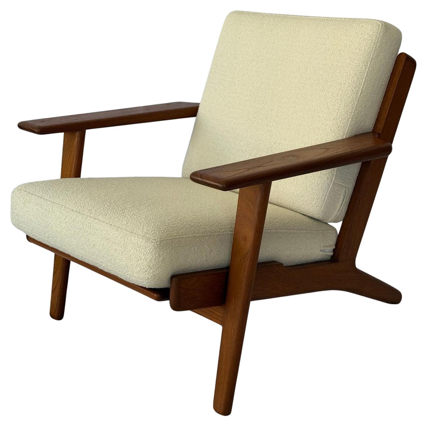 Hans Wegner GE-290 Teakholz-Loungesessel