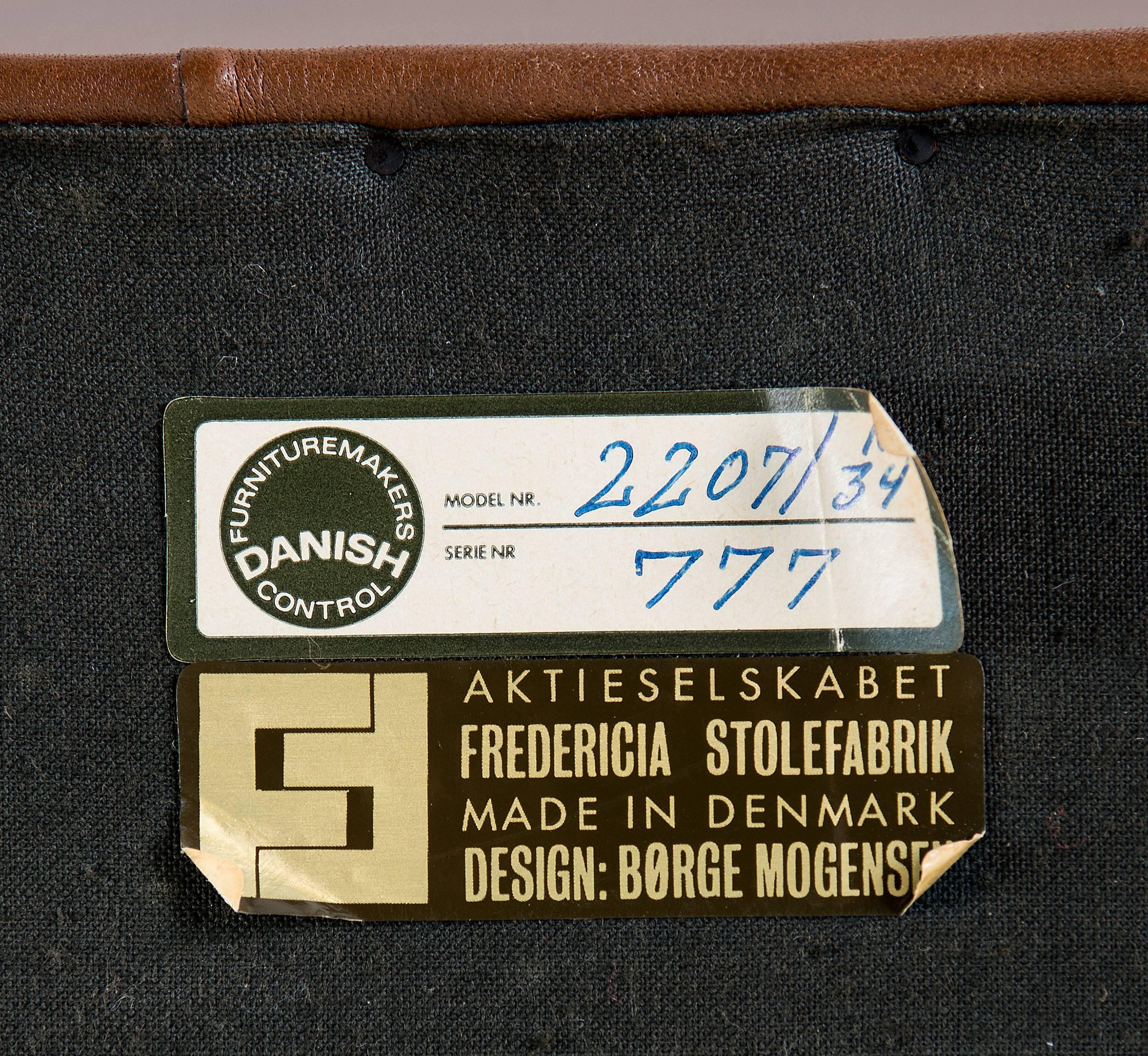 Børge Mogensen Model #2207 Leather Lounge Chair For Sale 2