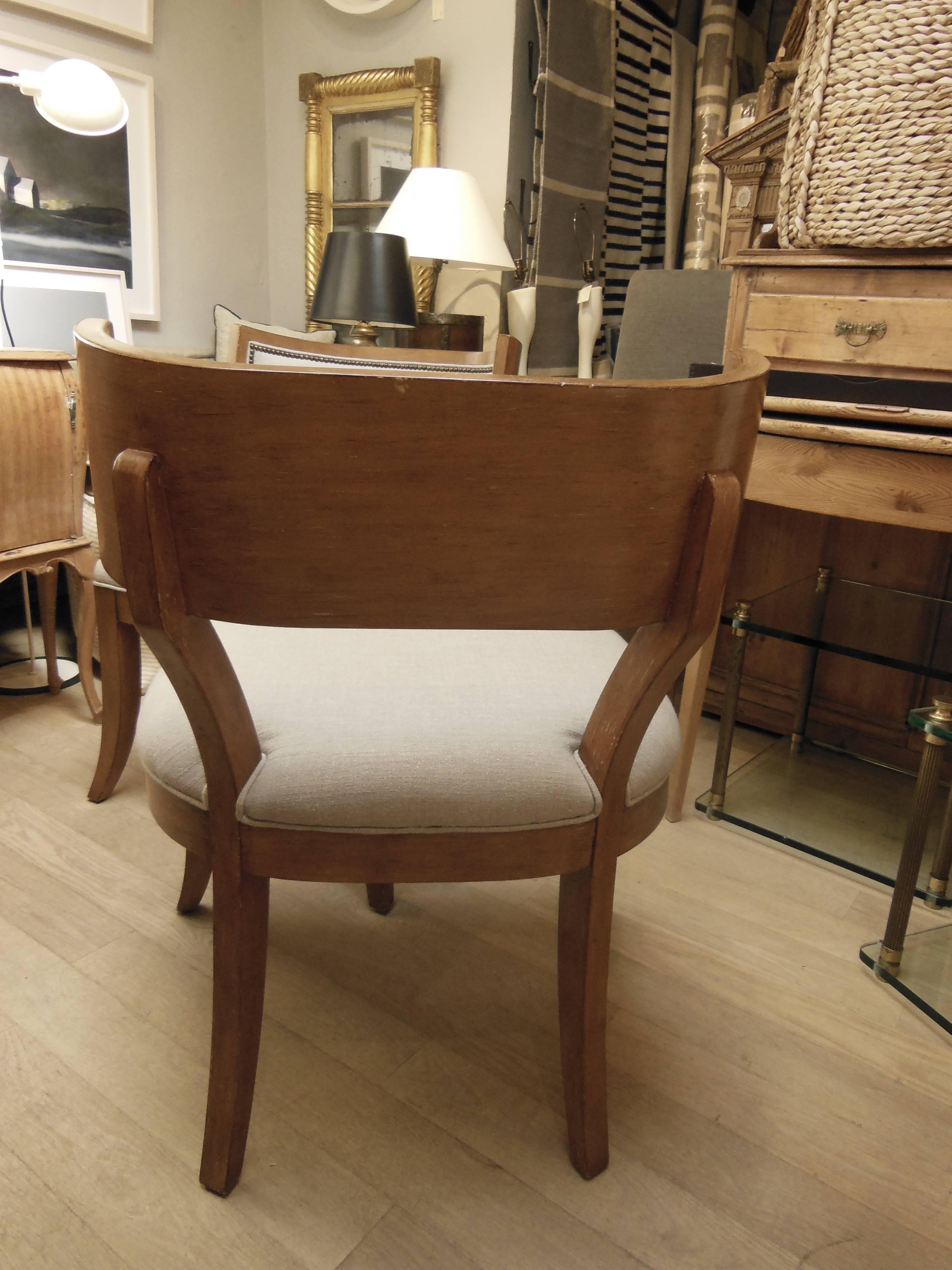 Pair Vintage Klismos Chairs In Excellent Condition For Sale In Sag Harbor, NY