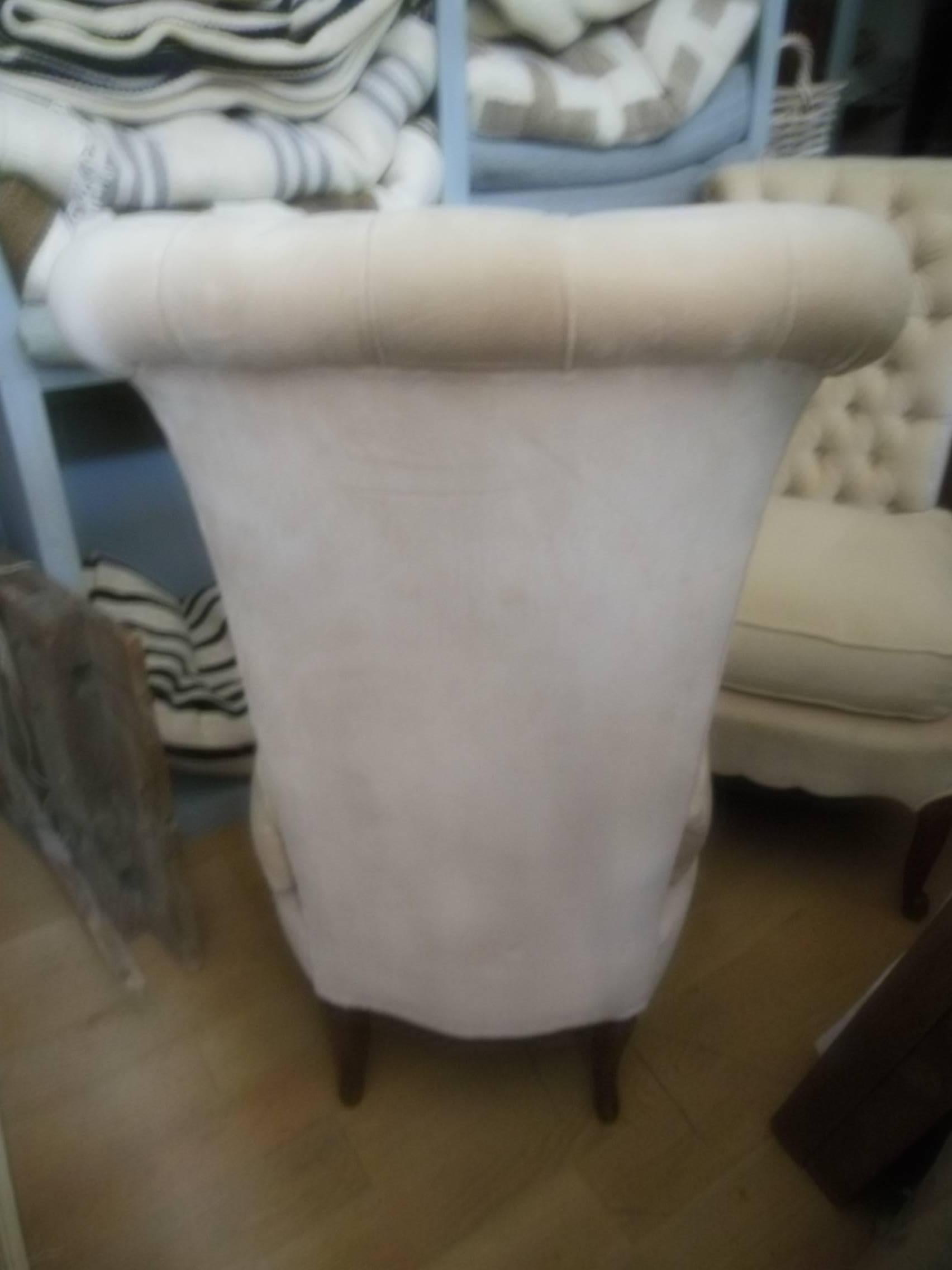 European Pair of High Style Vintage Tufted Slipper Chairs For Sale