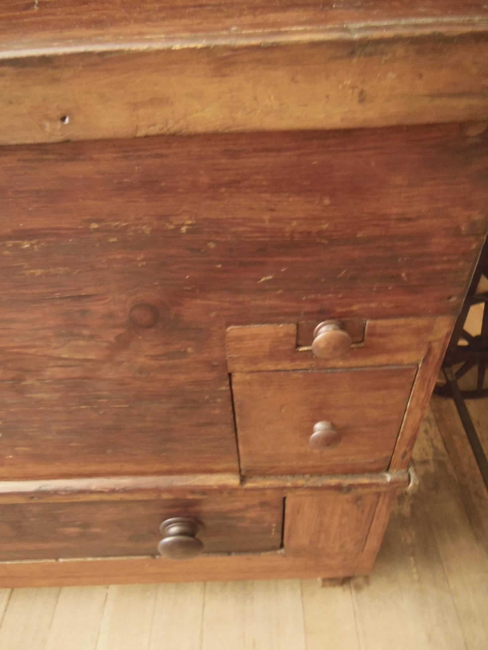 Great Primitive Blanket Chest For Sale 1