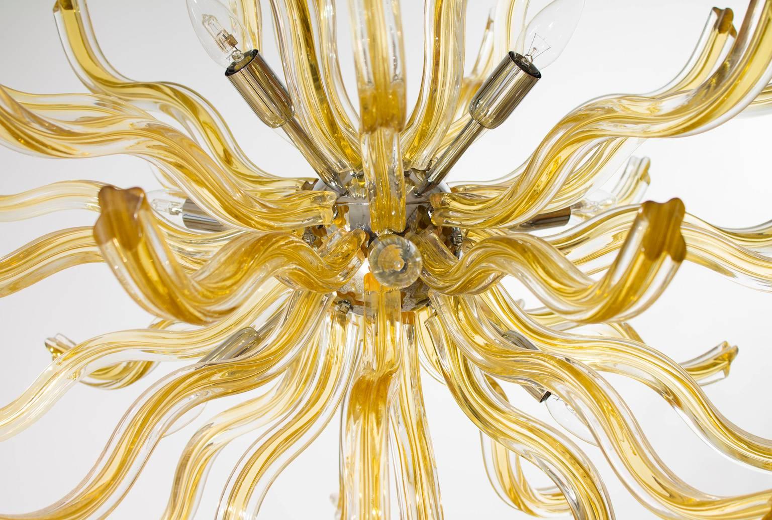 Mid-Century Modern Italian Mid-Century Sputnik with Gold Cased Murano Glass