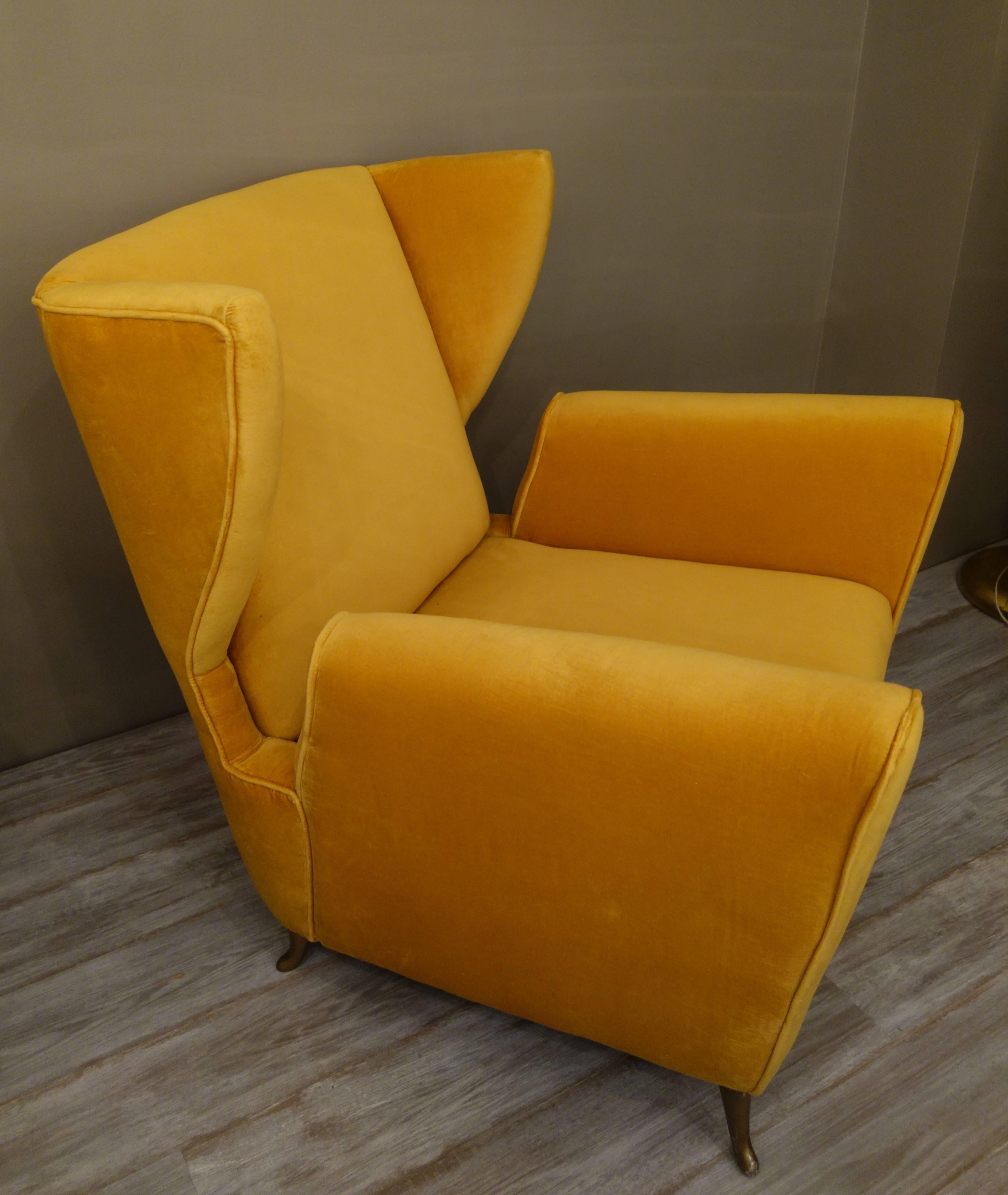 Mid-Century Modern Pair Italian Mid-Century Italian Lounge Chairs or Armchairs By ISA