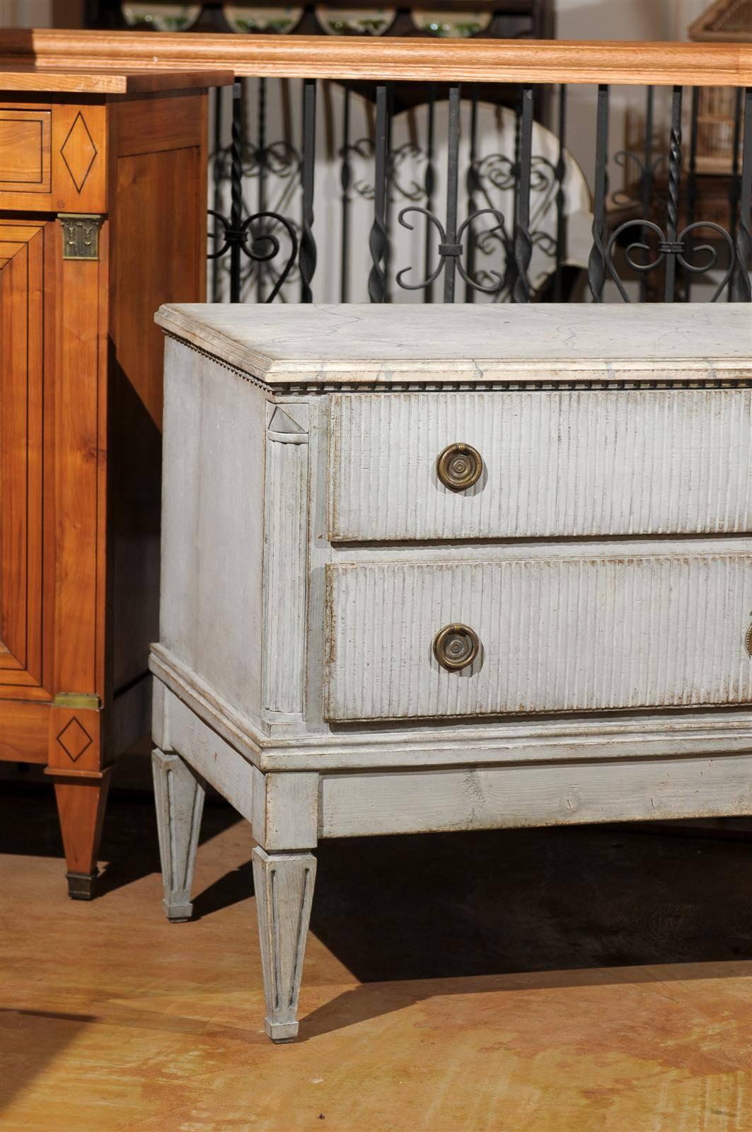Late 18th Century Gustavian Period Two-Drawer Painted Commode with Reeded Motifs 1