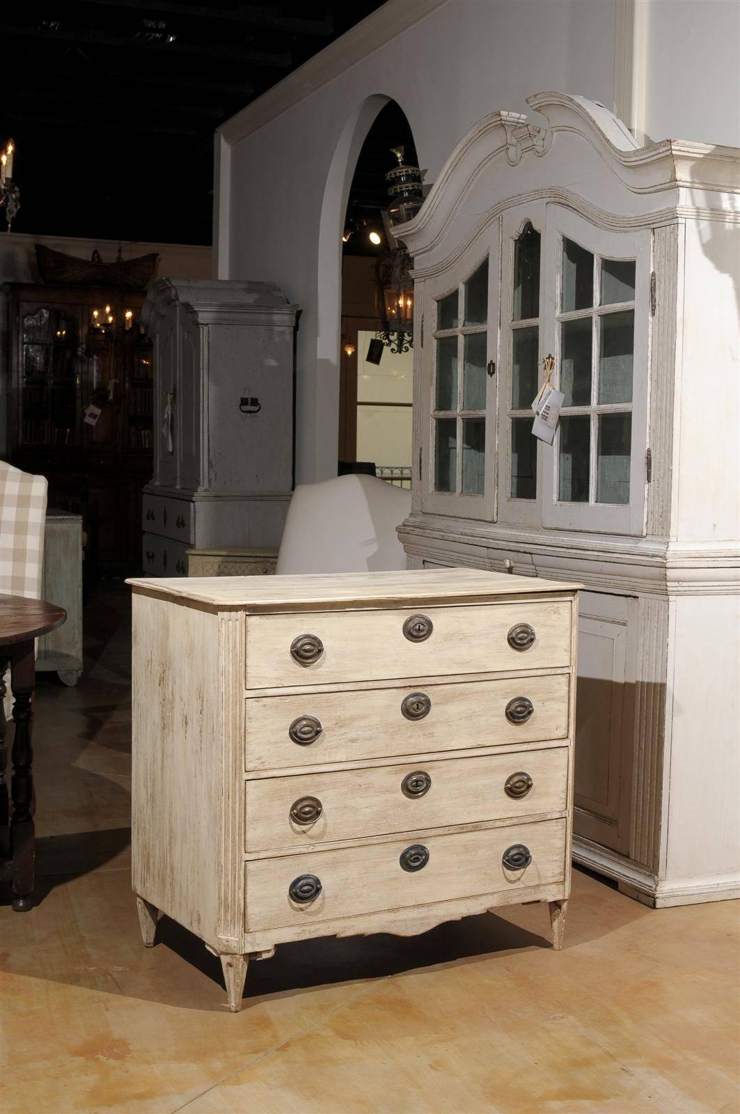 Painted Swedish 1780s Gustavian Period Four-Drawer Commode with Chamfered Side Posts For Sale