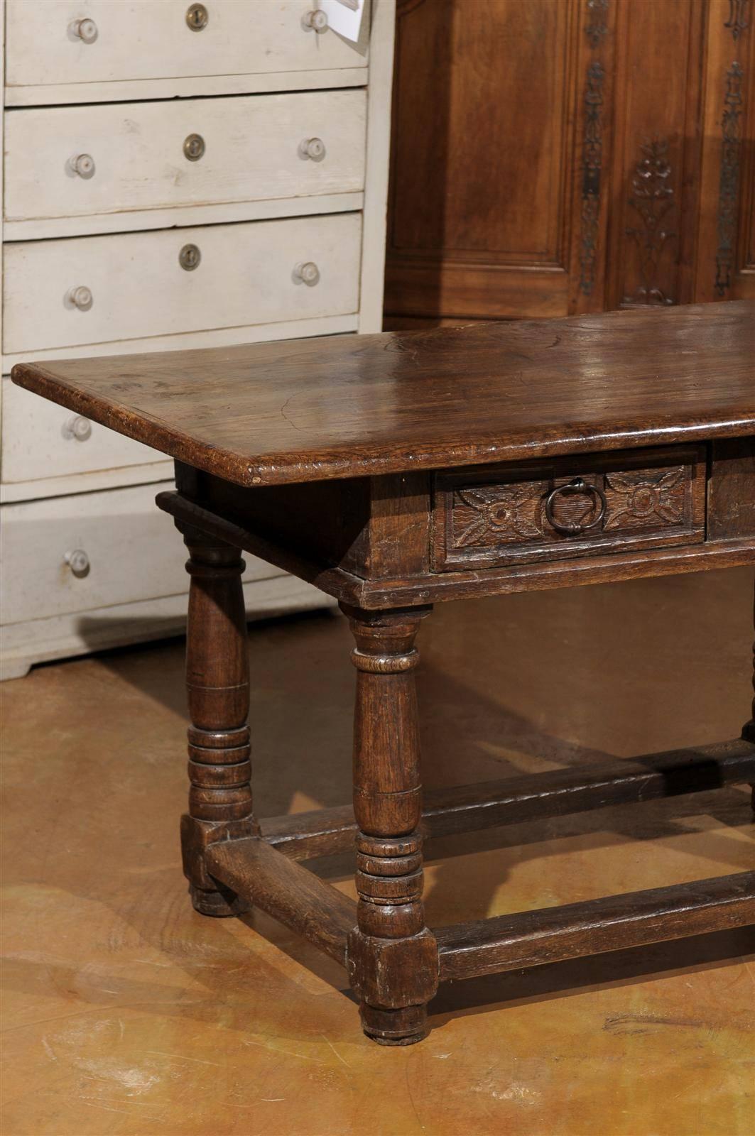 French 1750s Walnut Library Table with Carved Drawers and Original Hardware For Sale 1